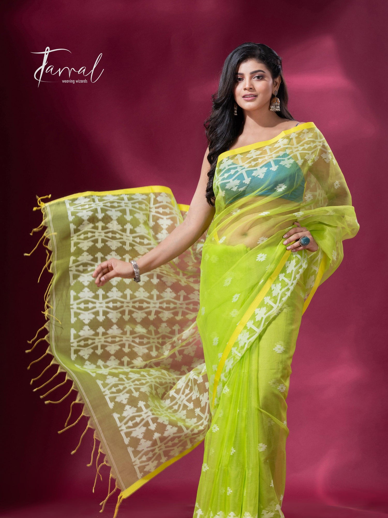 jamdani saree, jamdani, handloom, handwoven, saree, silk, dhakai, weaving, kolkatasaree, tamalboutique