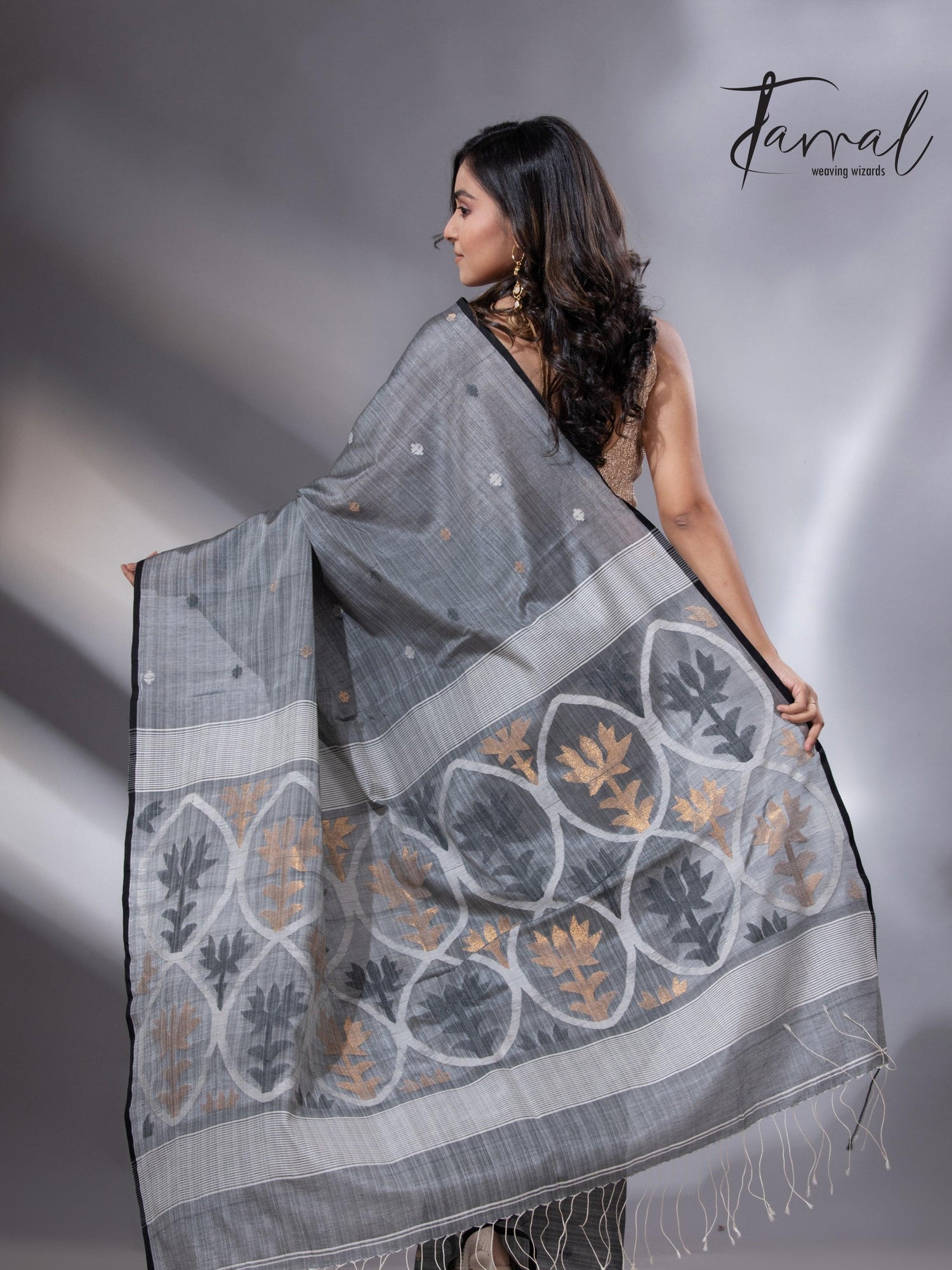 Grey Tussar Cotton Handwoven Jamdani Saree with Black Border back