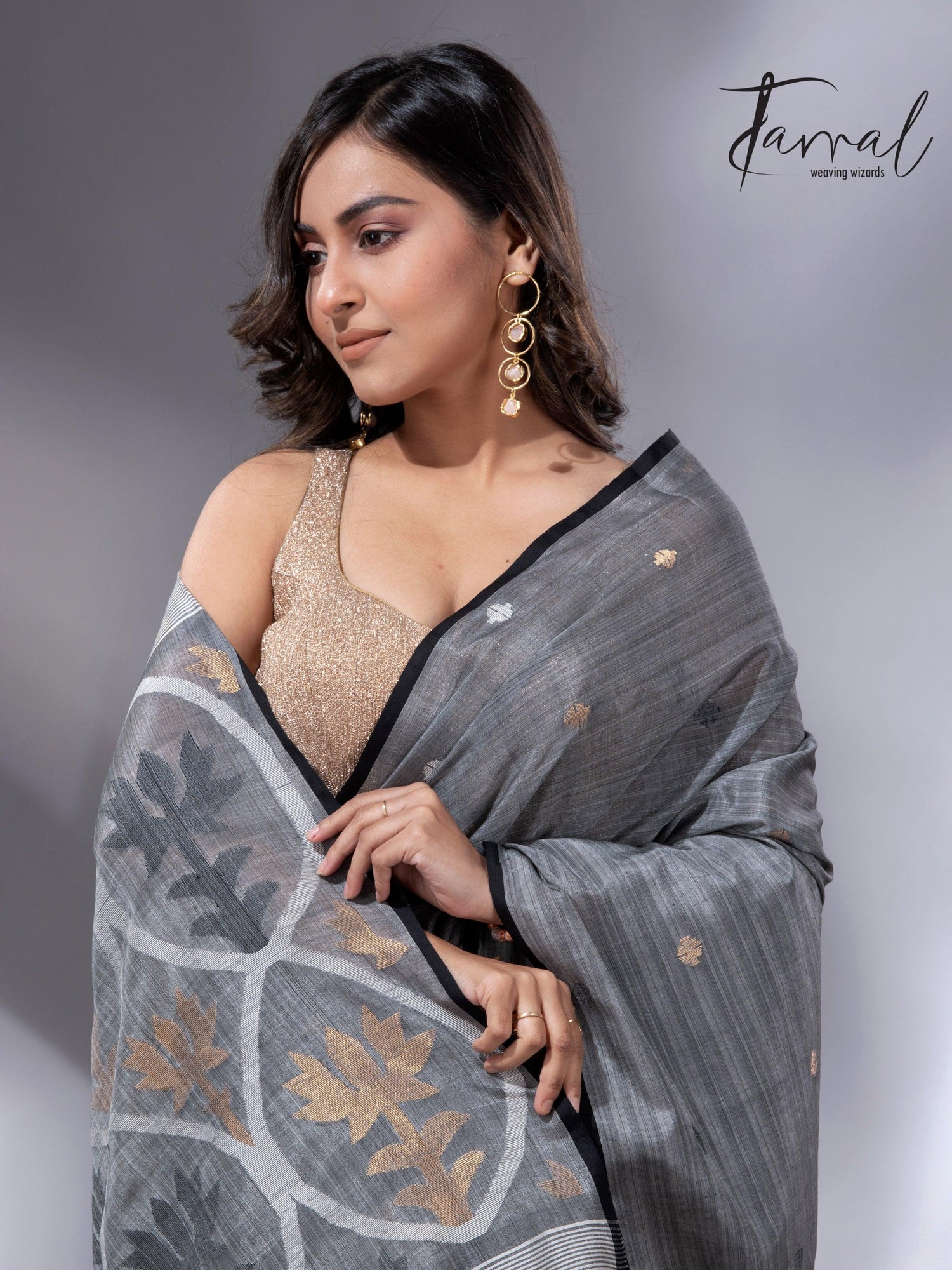 Grey Tussar Cotton Handwoven Jamdani Saree with Black Border cls