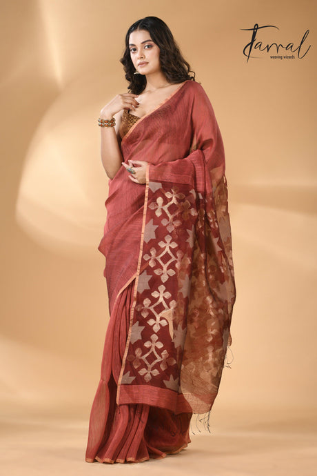 Handwoven jamdani saree in maroon star-pallu in silk linen