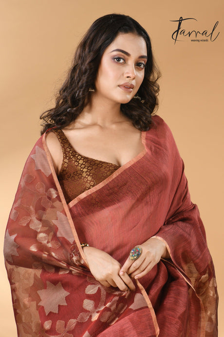 Handwoven jamdani saree in maroon star-pallu in silk linen cls