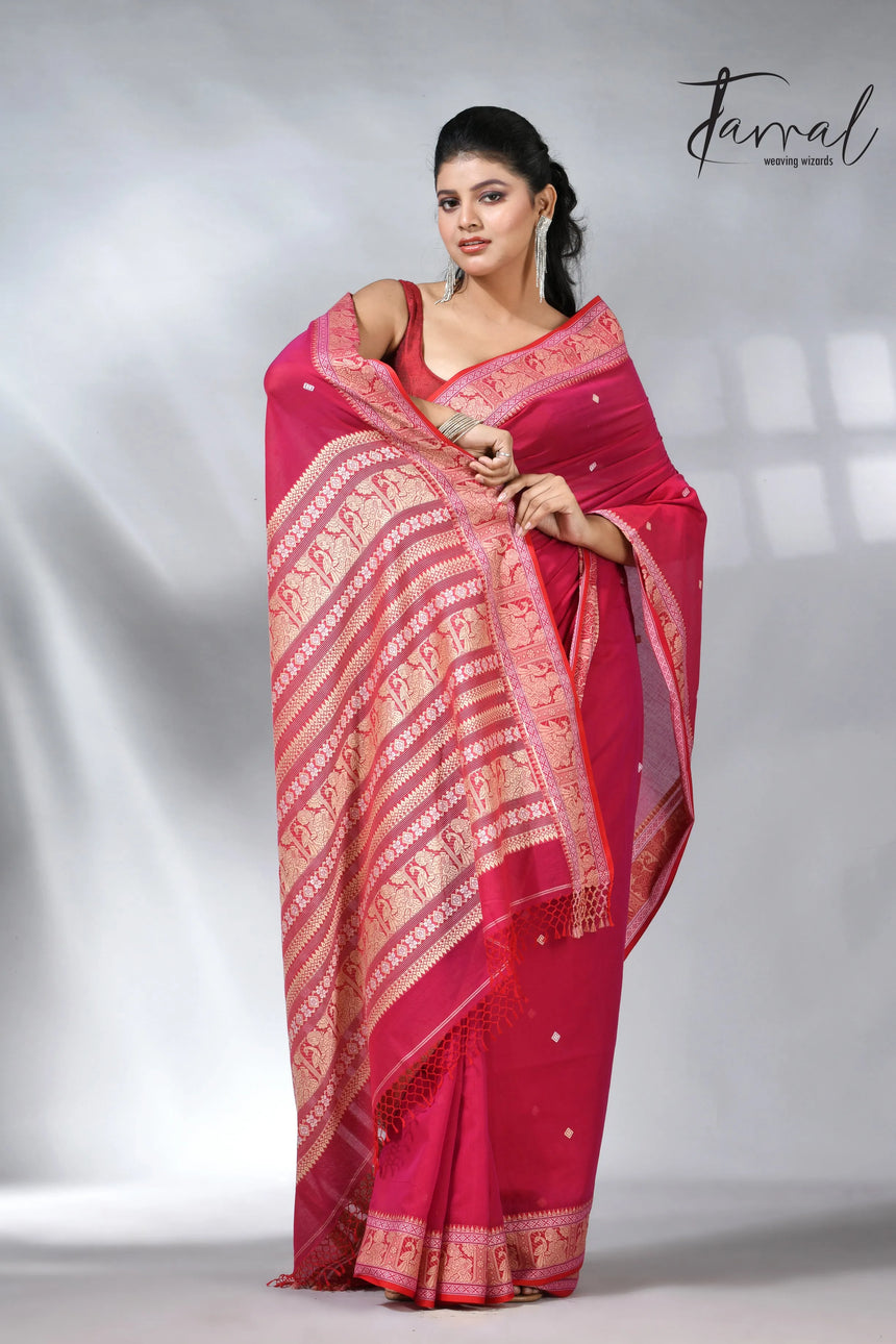 Hot pink colour in Baluchuri cotton handwoven jamdani saree