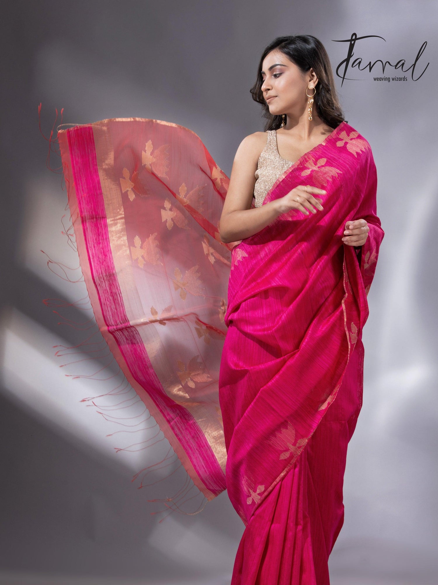 Hot pink with zari golden lotus matka silk handwoven jamdani saree - Tamal Boutique