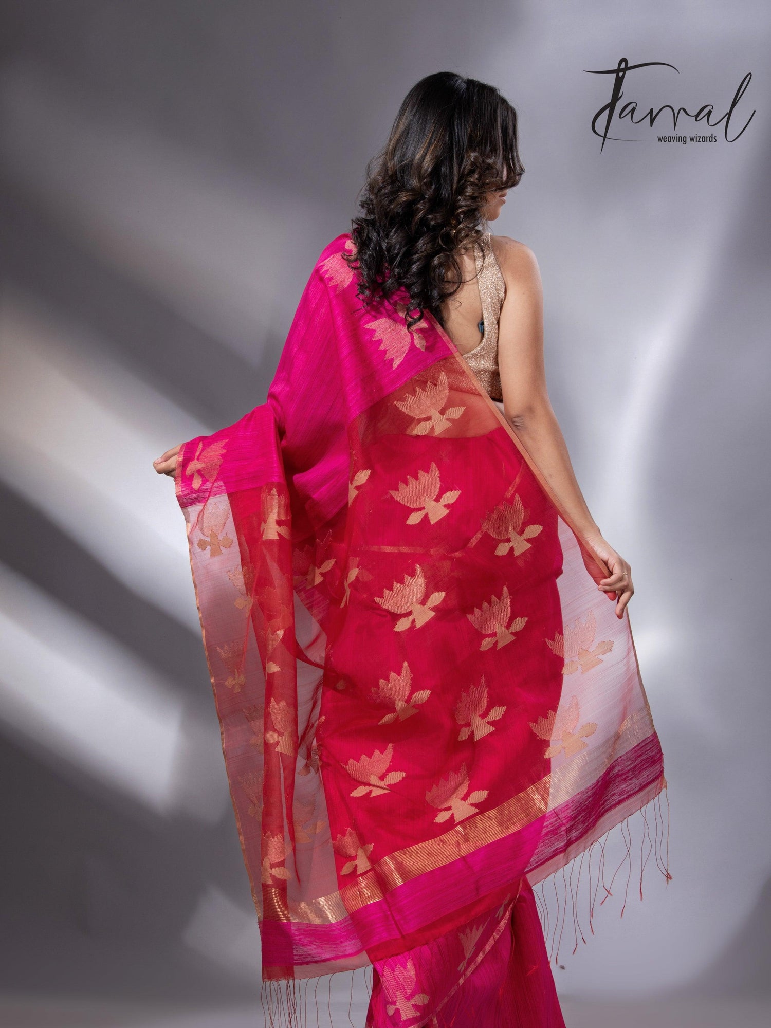 Hot pink with zari golden lotus matka silk handwoven jamdani saree - Tamal Boutique