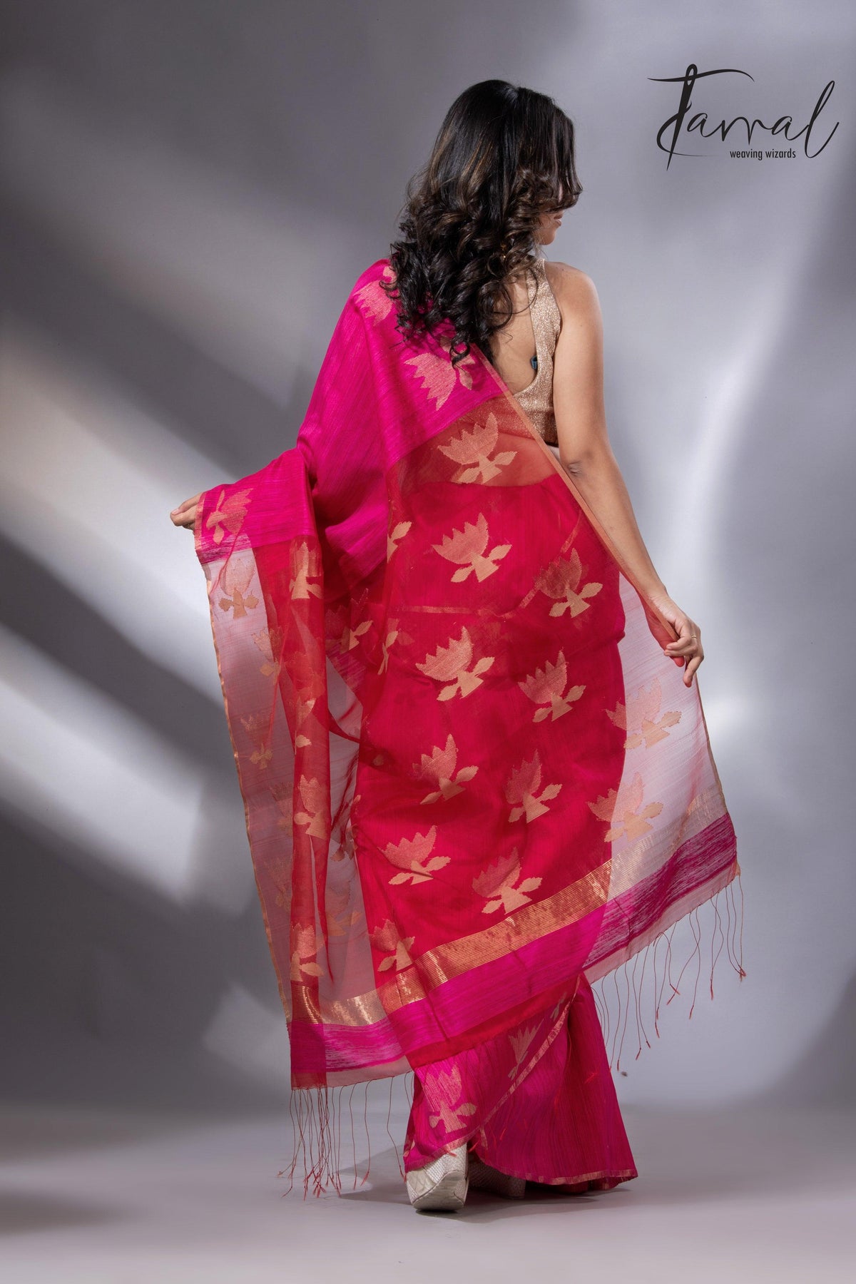 Hot pink with zari golden lotus matka silk handwoven jamdani saree - Tamal Boutique