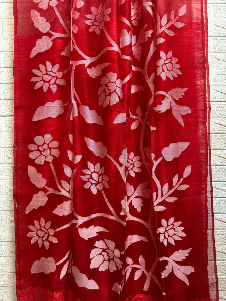Red with white half & half muslin & matka silk handwoven jamdani saree - Tamal Boutique