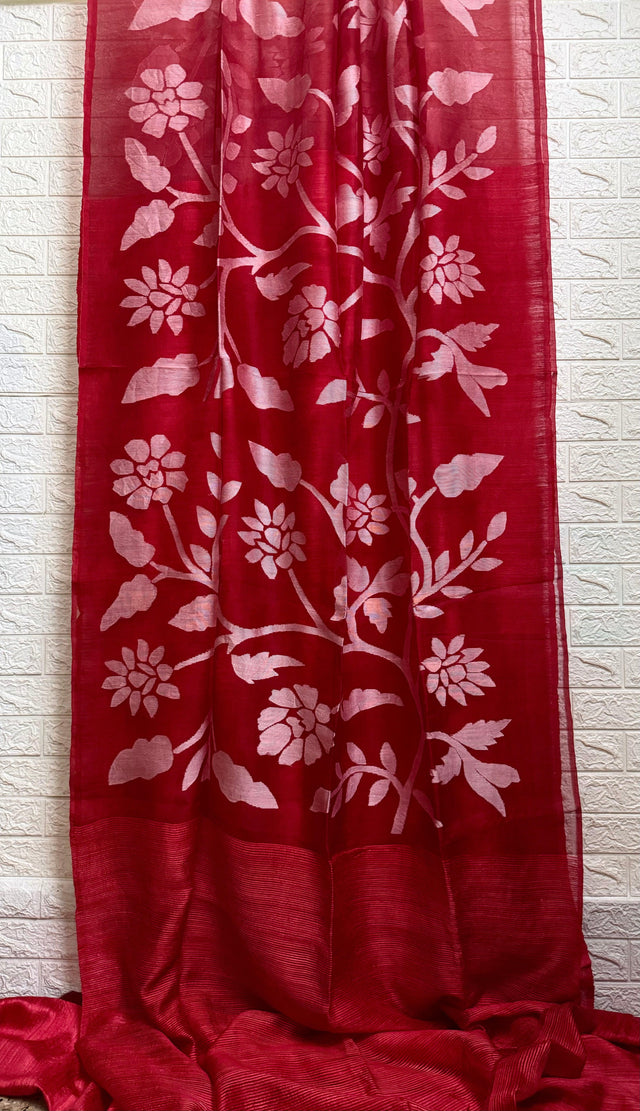 Red with white half & half muslin & matka silk handwoven jamdani saree - Tamal Boutique