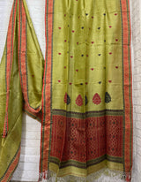 Lemon green with red border tussar silk handloom jamdani saree - Tamal Boutique