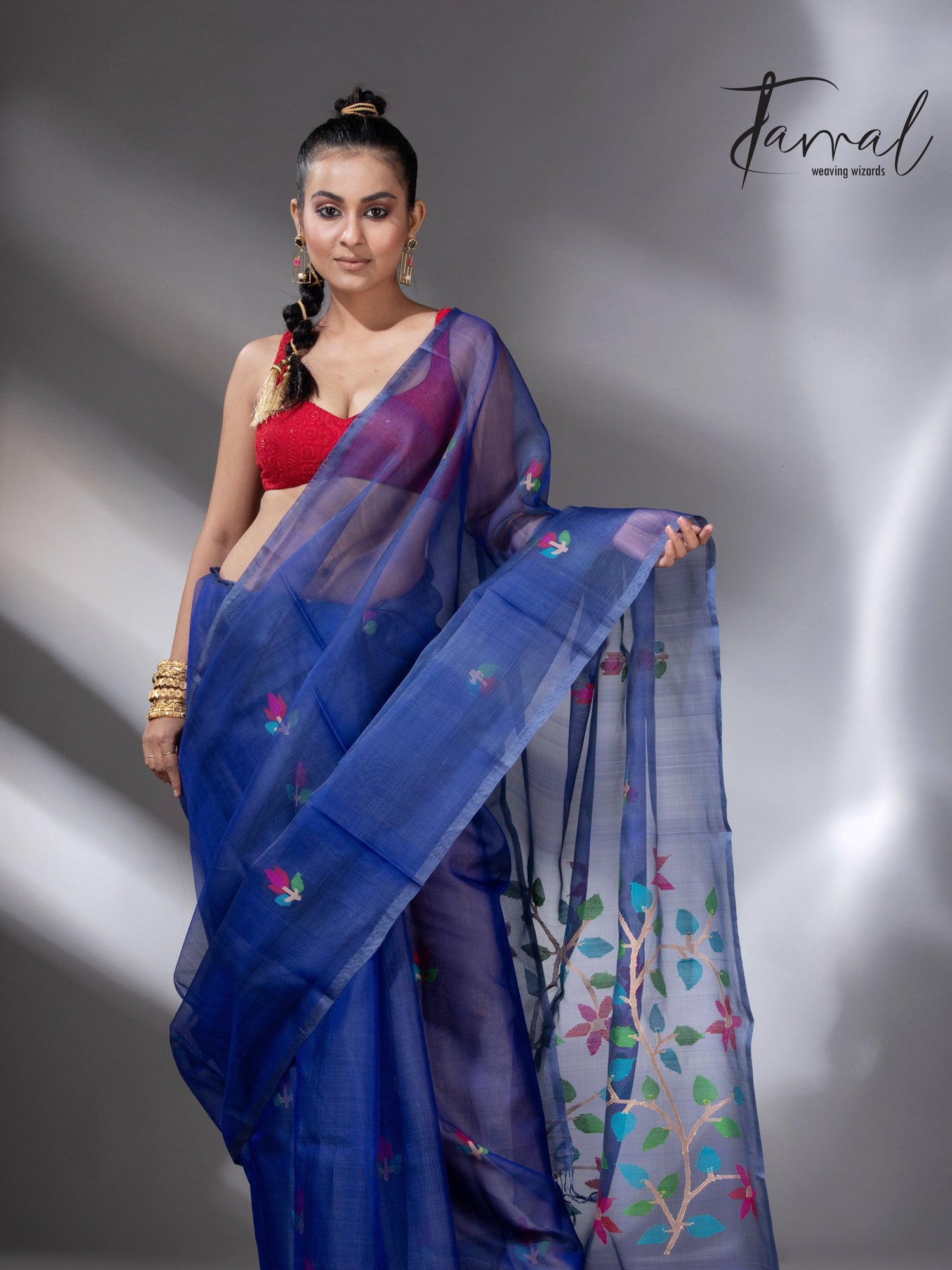 Indigo Floral Grace muslin silk handwoven jamdani saree