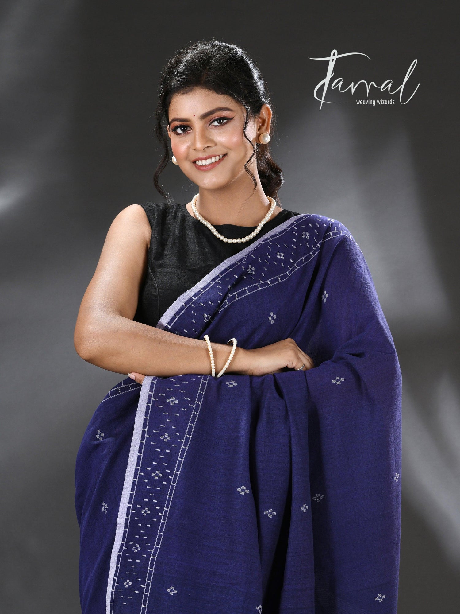 Indigo with white border pure cotton handwoven jamdani saree