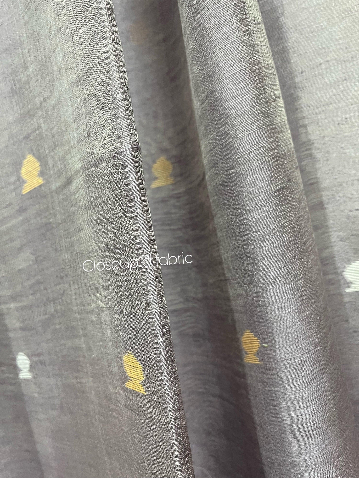 Lavender with hot pink pallu silk linen handwoven jamdani saree - Tamal Boutique