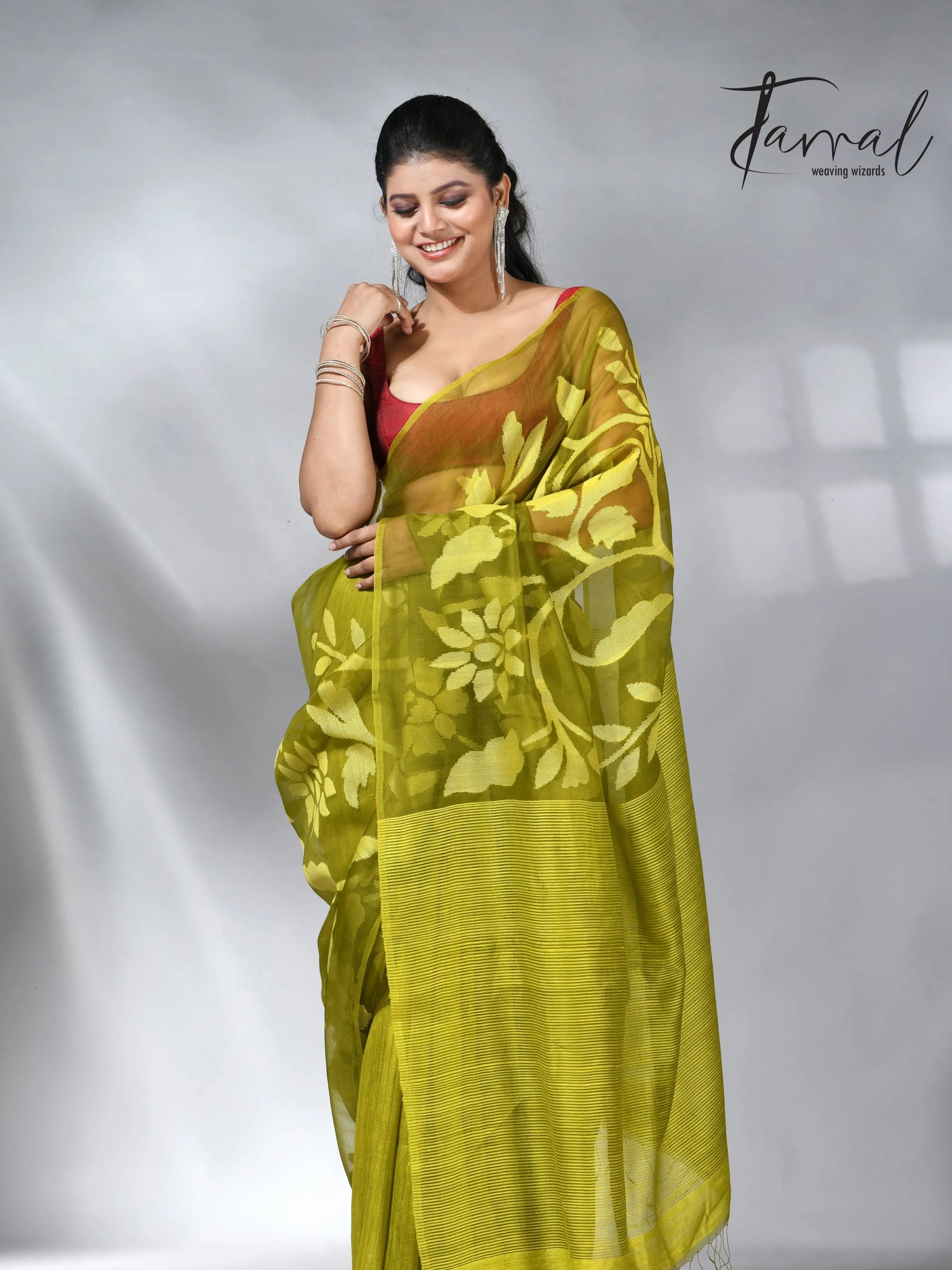 Lemon Green half & matka muslin silk handwoven jamdani saree