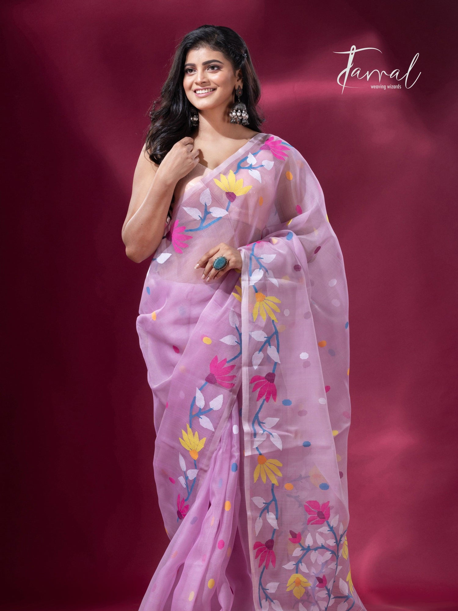 Light Pink floral motifs handwoven muslin silk jamdani saree full1