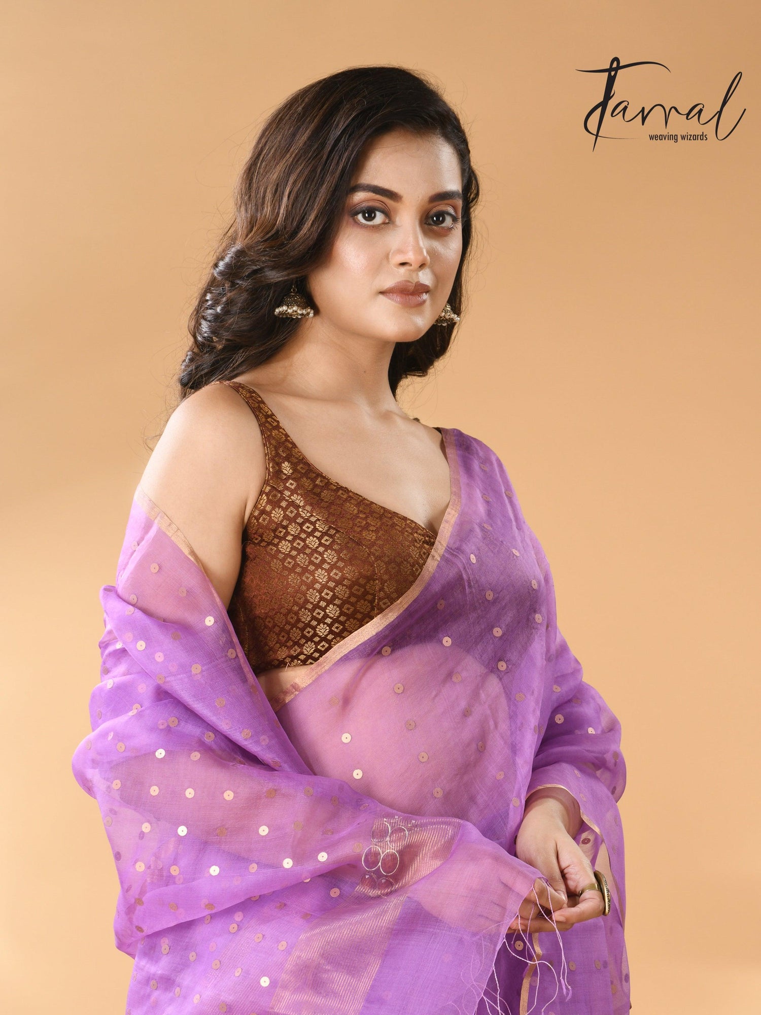 Light Purple With Zari Sequins Muslin Silk Handwoven Jamdani Saree cls