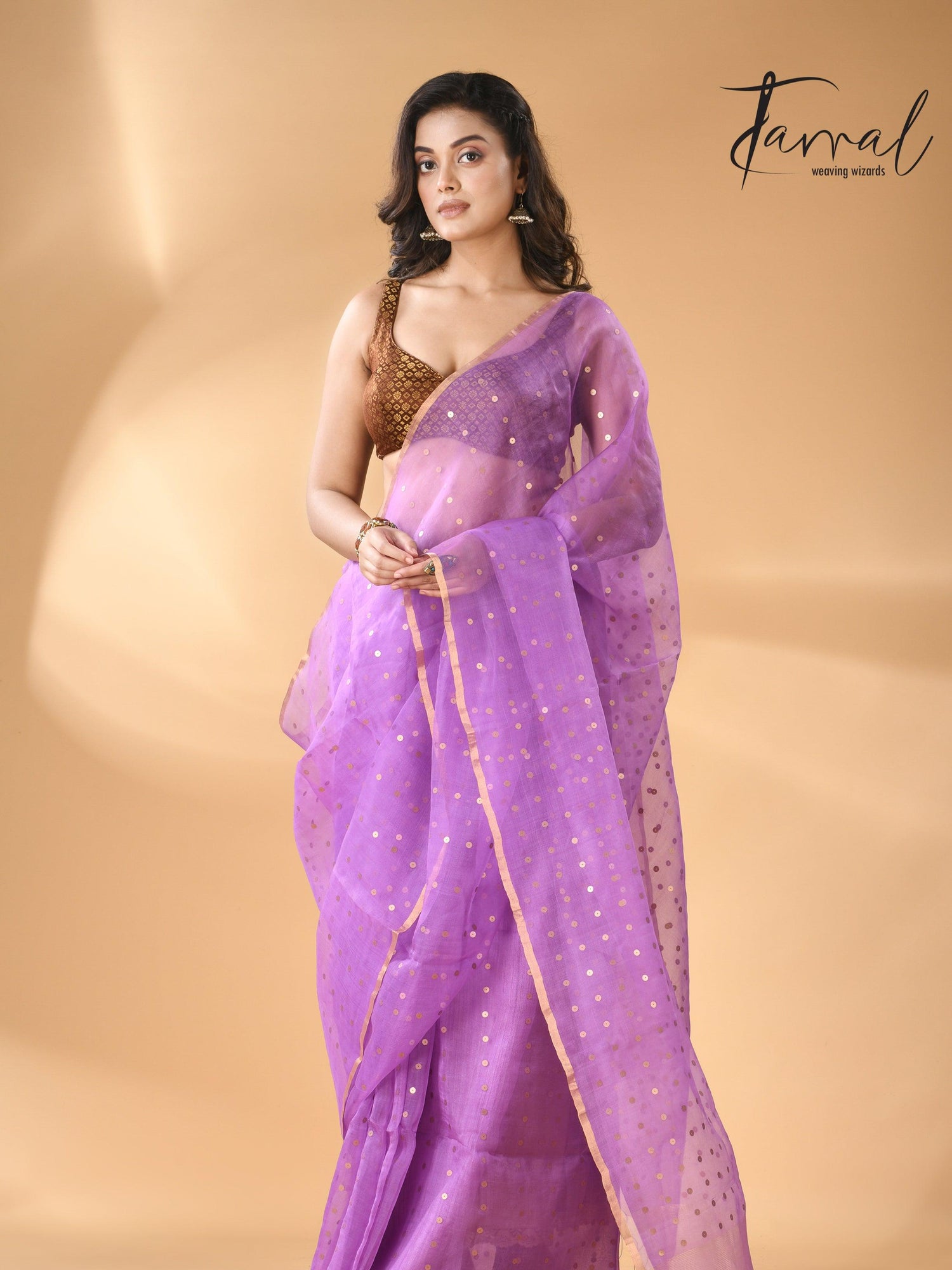 Light Purple With Zari Sequins Muslin Silk Handwoven Jamdani Saree full3