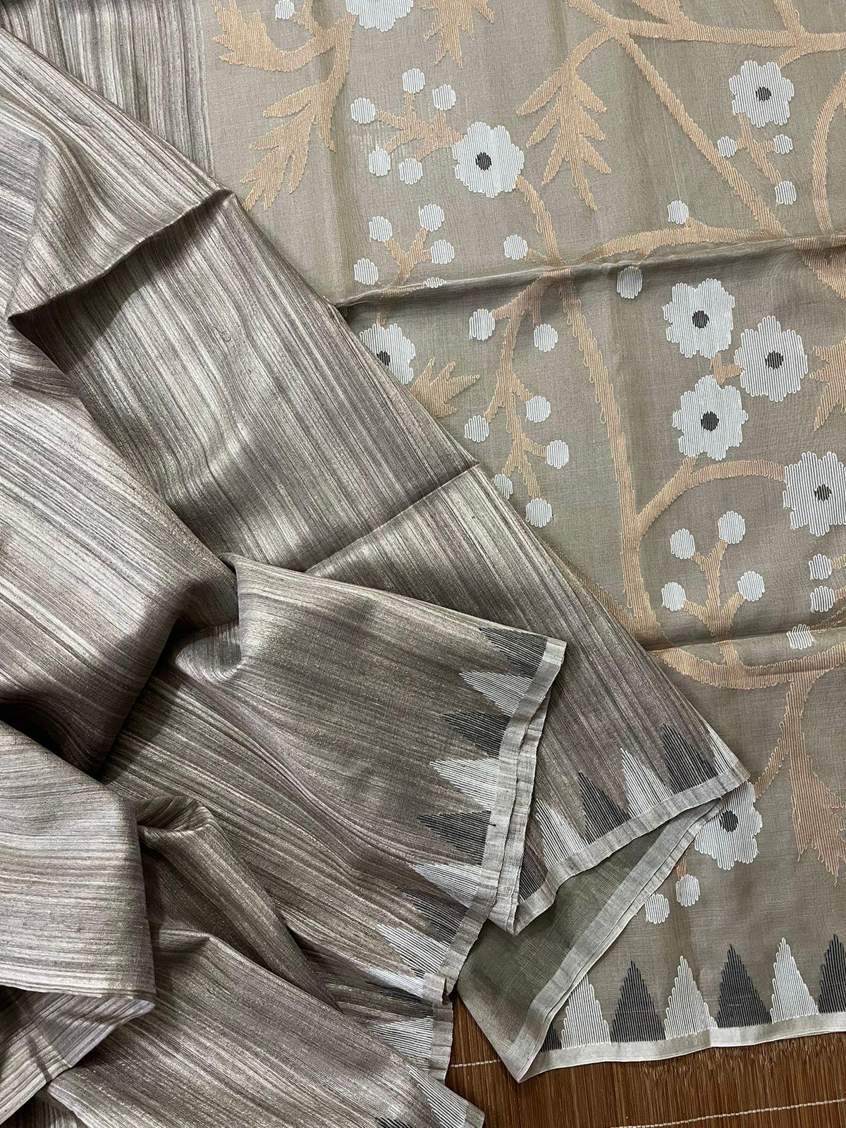 Light ash colour black & white temple border matka silk handwoven jamdani saree - Tamal Boutique