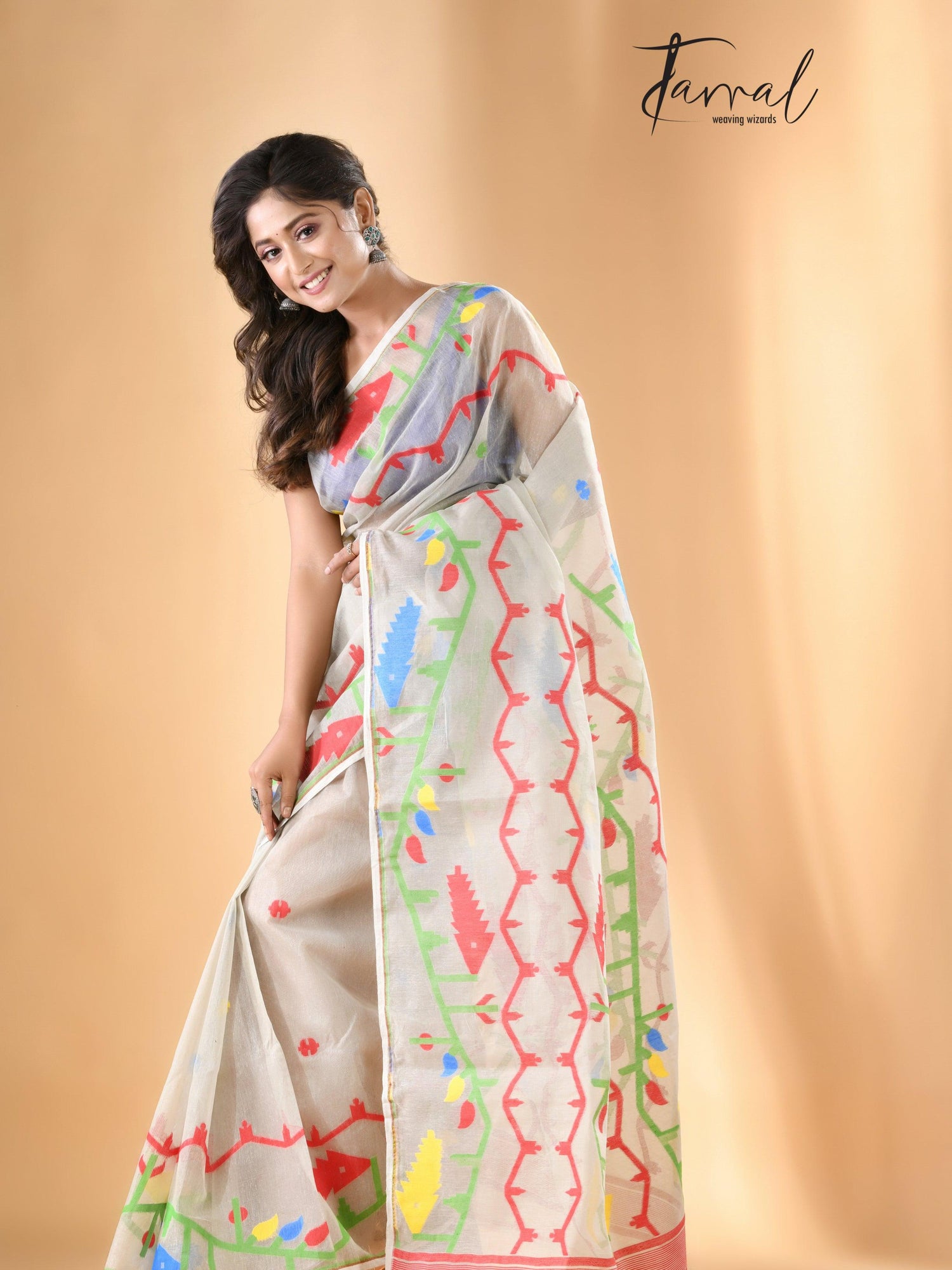 jamdani saree, jamdani, handloom, handwoven, saree, silk, dhakai, weaving, kolkatasaree, tamalboutique