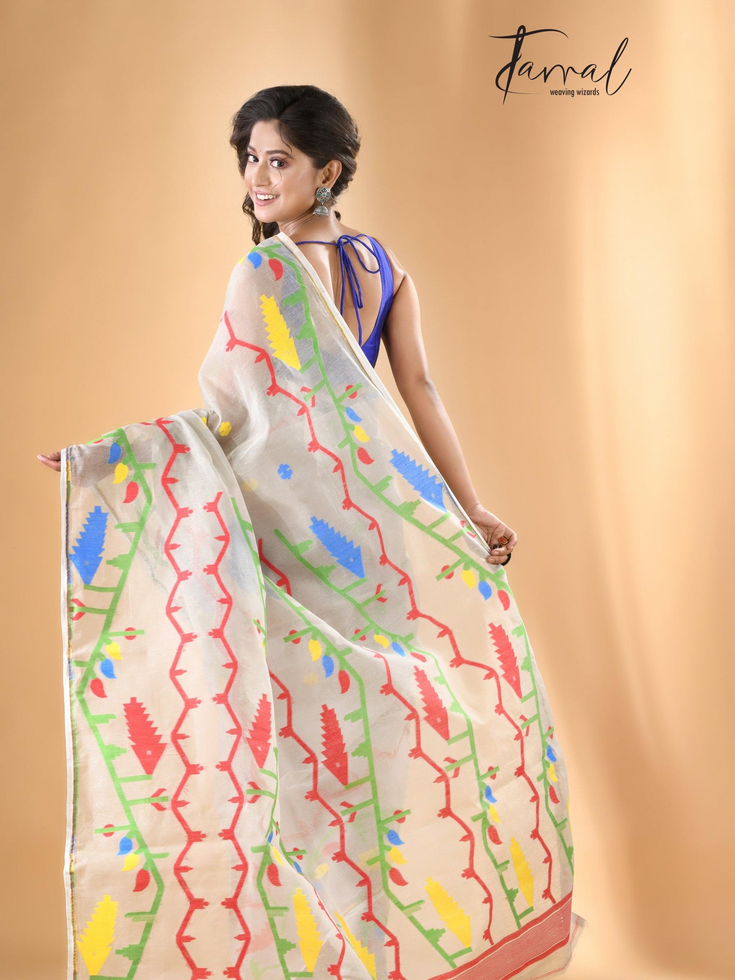 jamdani saree, jamdani, handloom, handwoven, saree, silk, dhakai, weaving, kolkatasaree, tamalboutique
