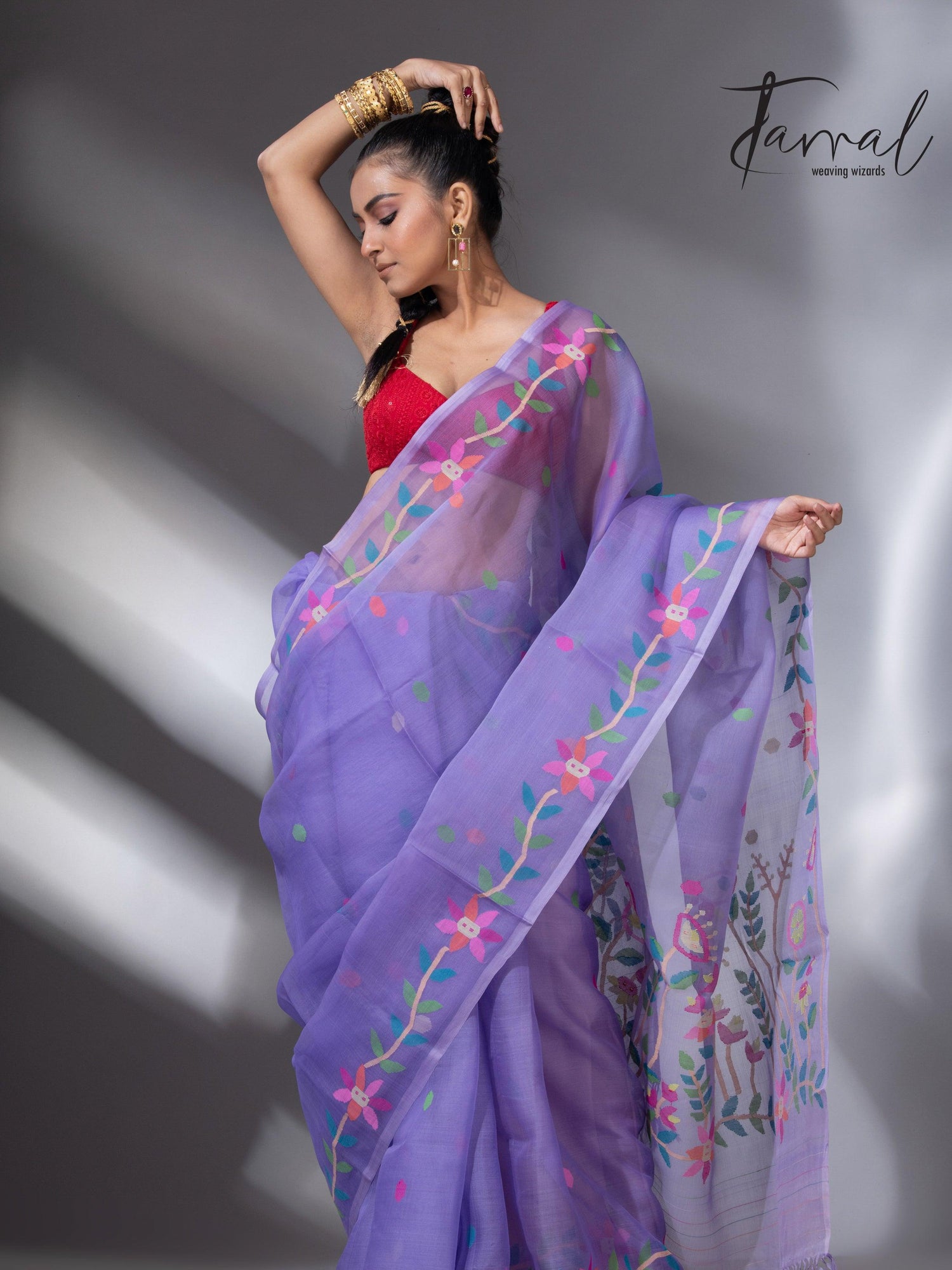 Light lavender colour floral muslin silk handwoven jamdani saree - Tamal Boutique