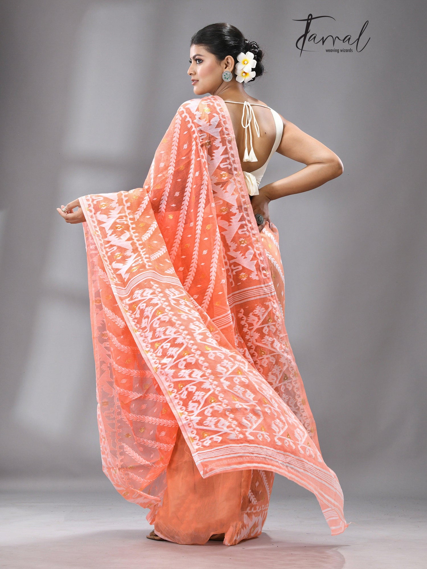 jamdani saree, jamdani, handloom, handwoven, saree, silk, dhakai, weaving, kolkatasaree, tamalboutique