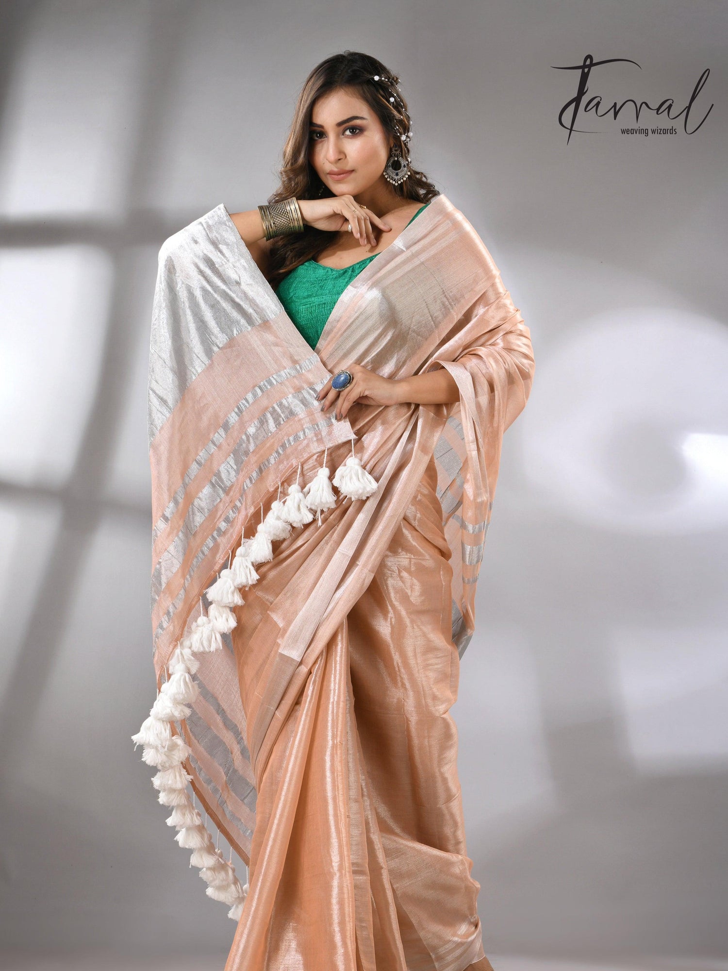 Light peach tissue handloom saree_full3