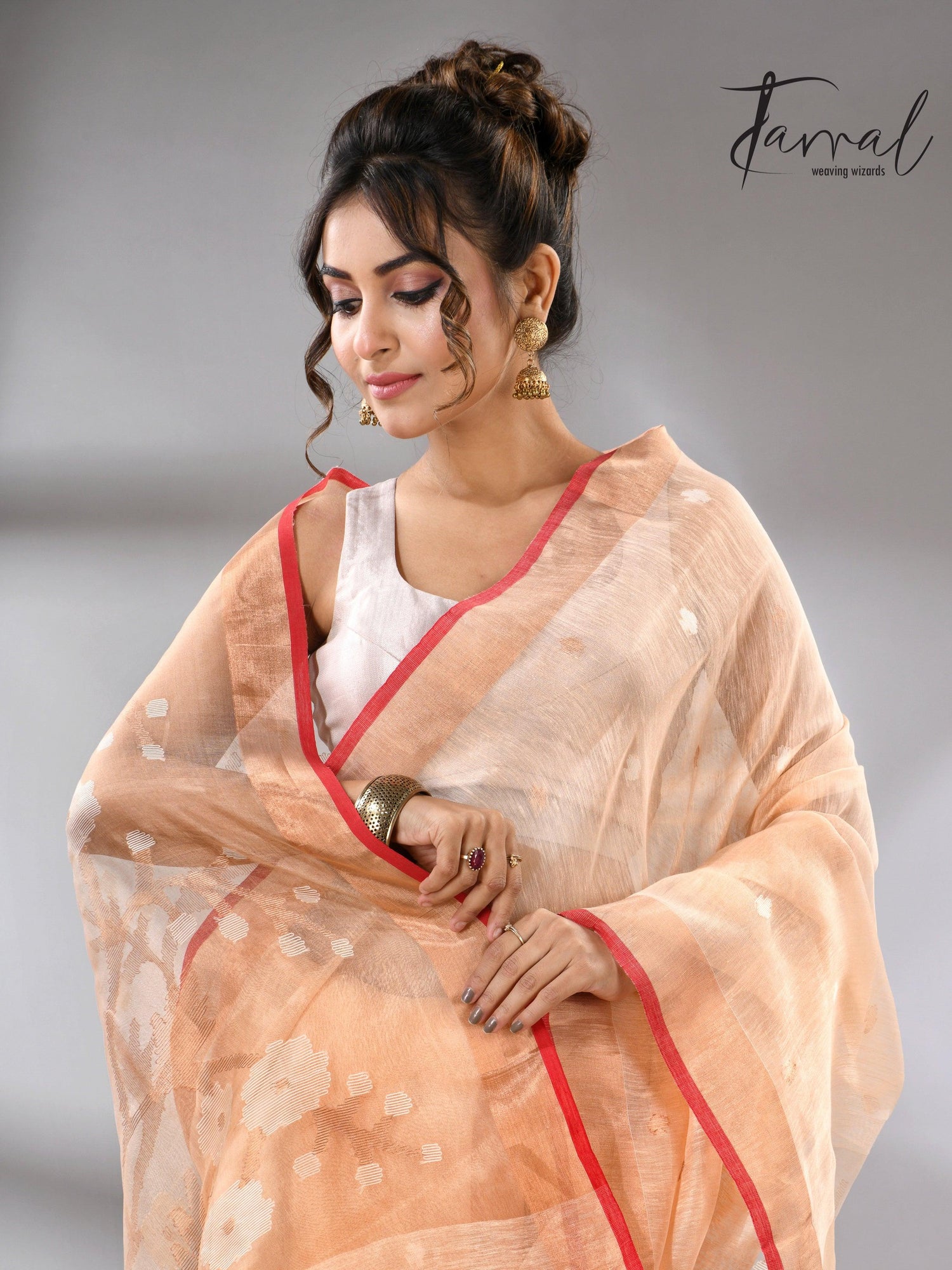 Light peach zari border silk linen handwoven jamdani sarees full
