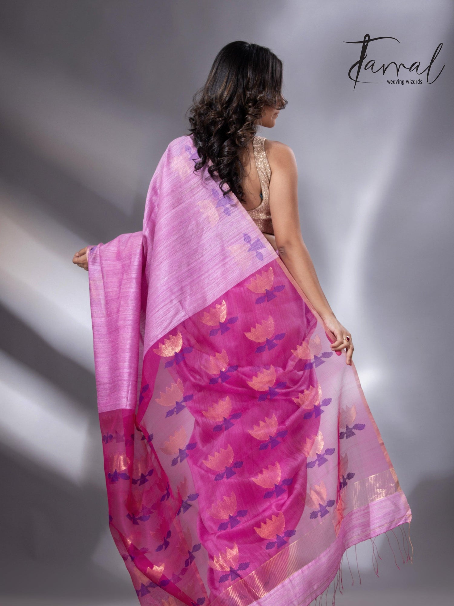 Light pink with rani golden lotus pallu matka silk handwoven jamdani saree - Tamal Boutique