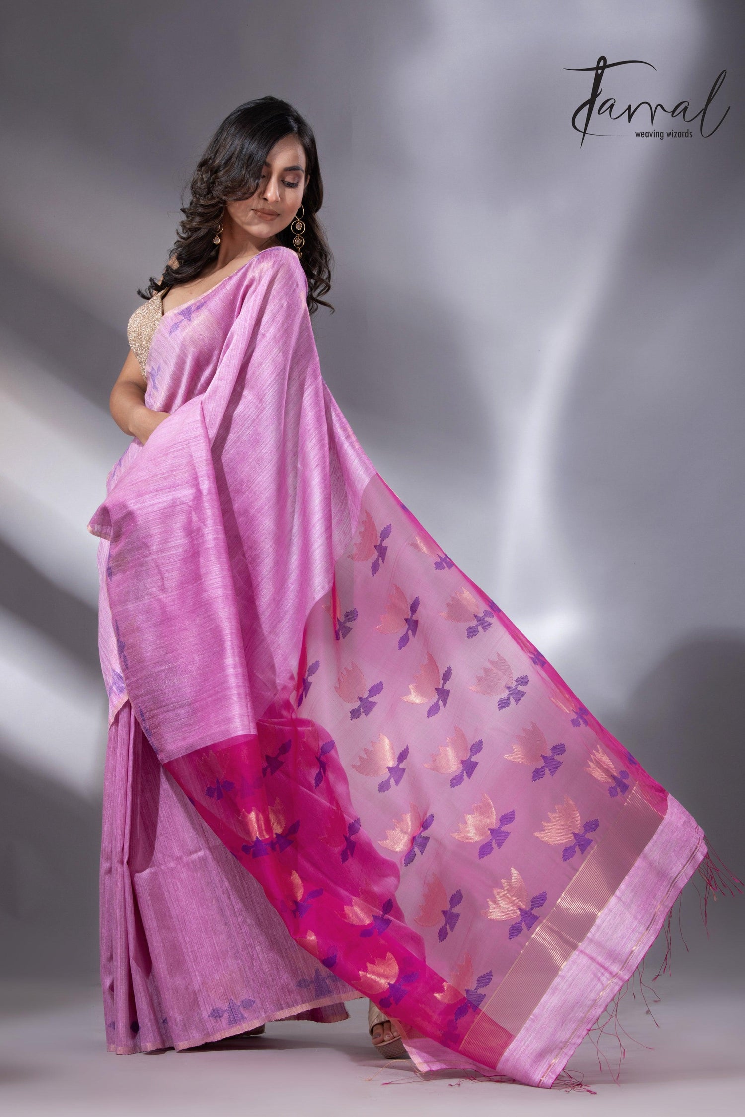 Light pink with rani golden lotus pallu matka silk handwoven jamdani saree - Tamal Boutique
