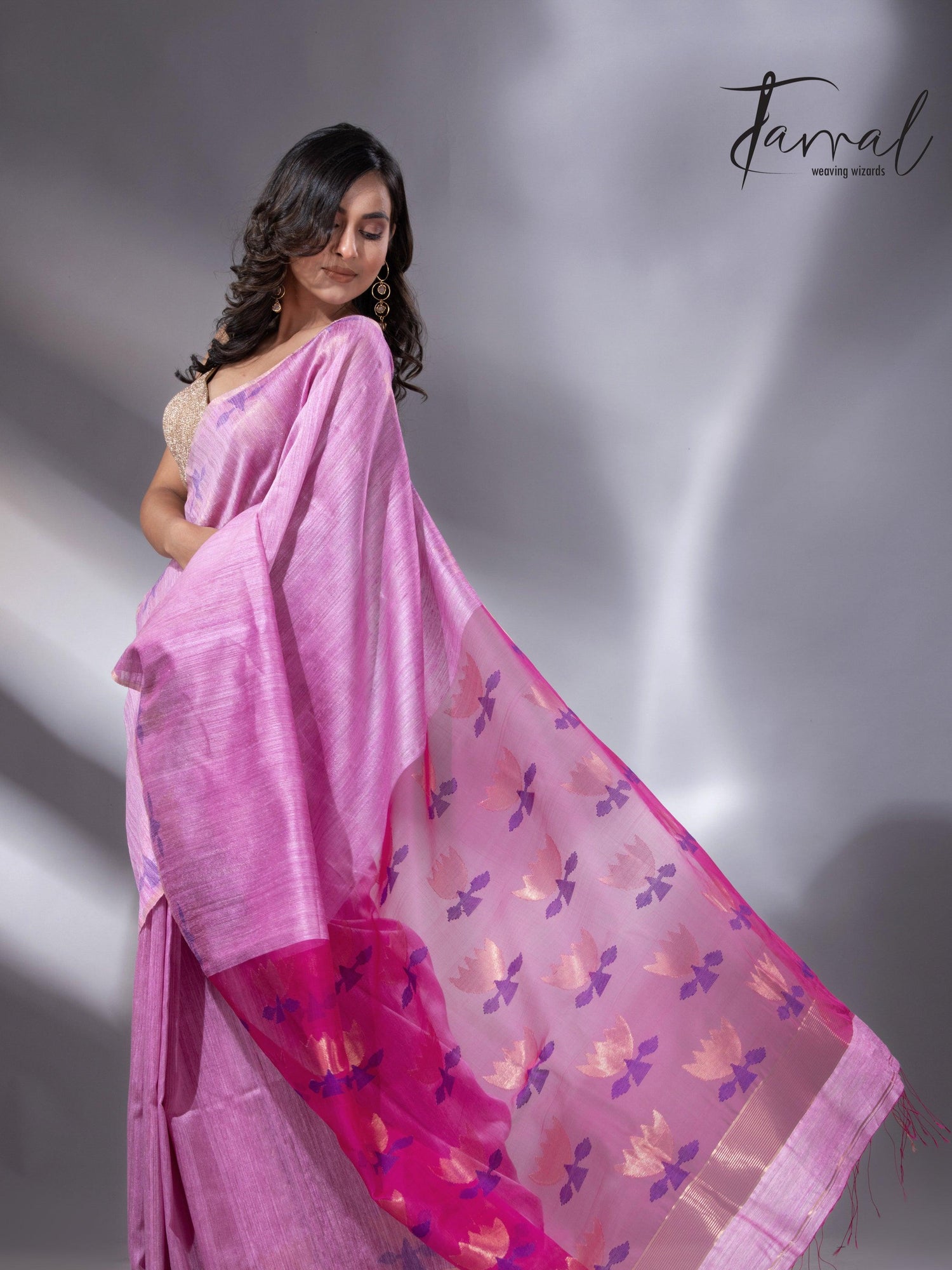Light pink with rani golden lotus pallu matka silk handwoven jamdani saree - Tamal Boutique
