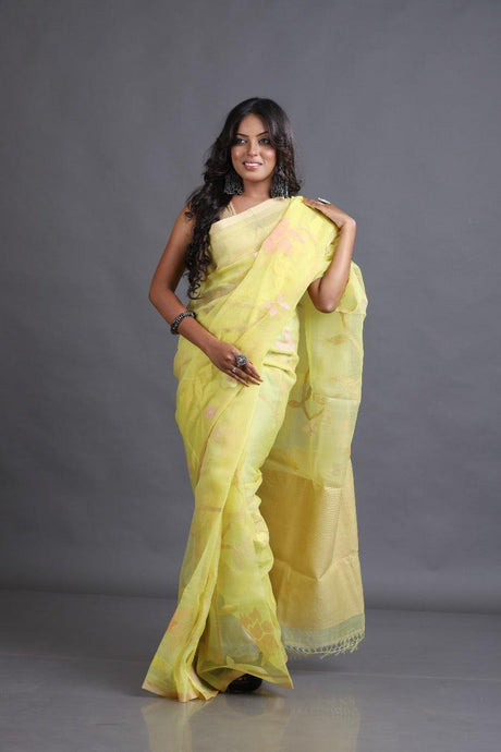 Light yellowing with allover floral motifs handwoven muslin silk jamdani saree - Tamal Boutique