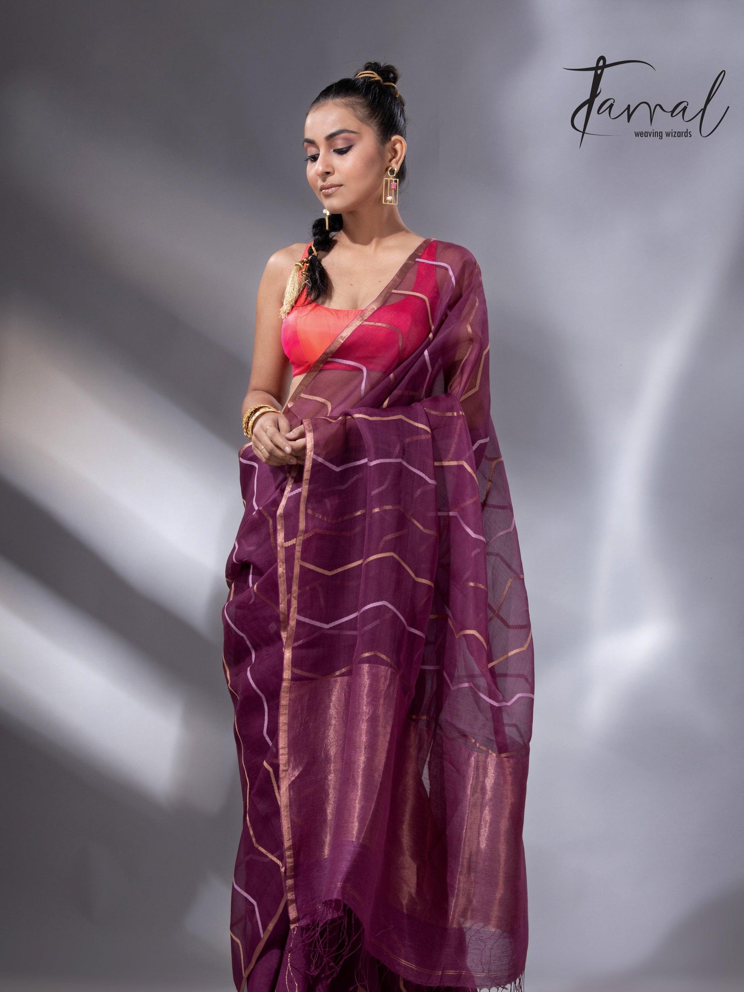 jamdani saree, jamdani, handloom, handwoven, saree, silk, dhakai, weaving, kolkatasaree, tamalboutique