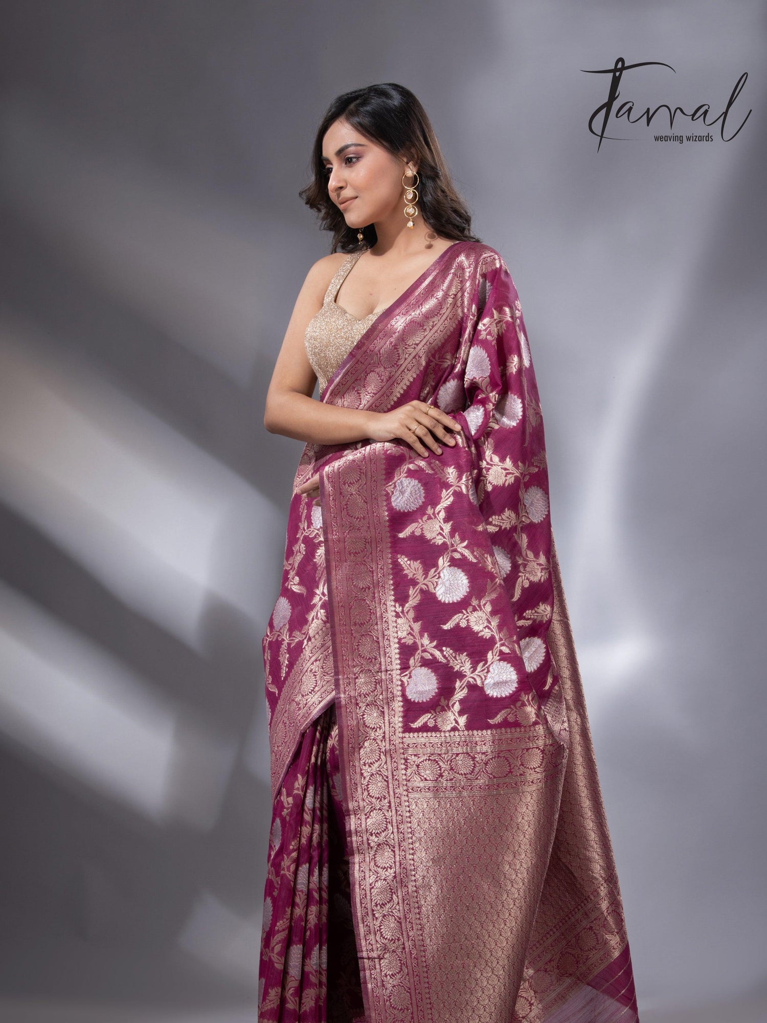 jamdani saree, jamdani, handloom, handwoven, saree, silk, dhakai, weaving, kolkatasaree, tamalboutique