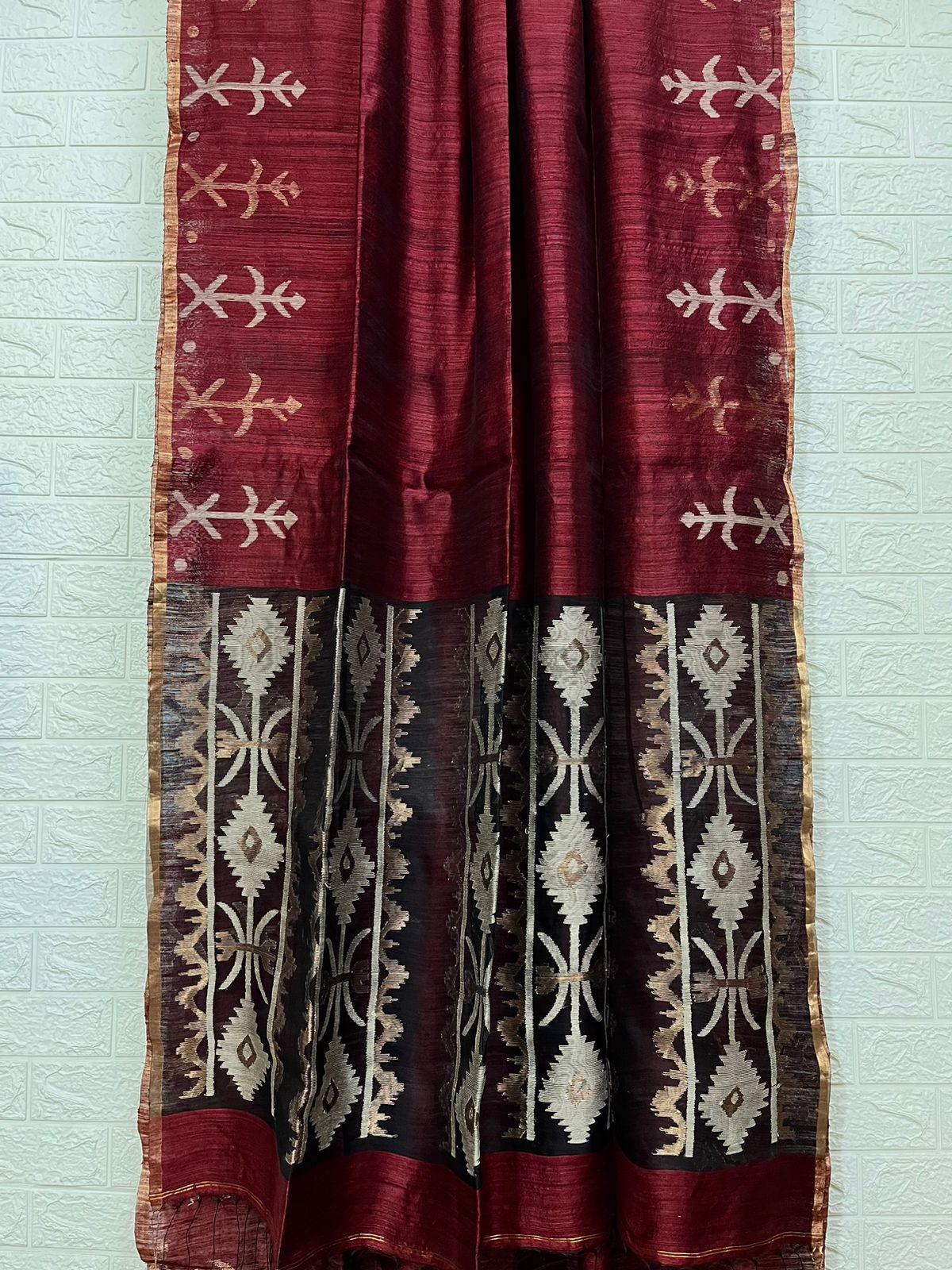 Maroon with golden zari matka silk handwoven jamdani saree - Tamal Boutique
