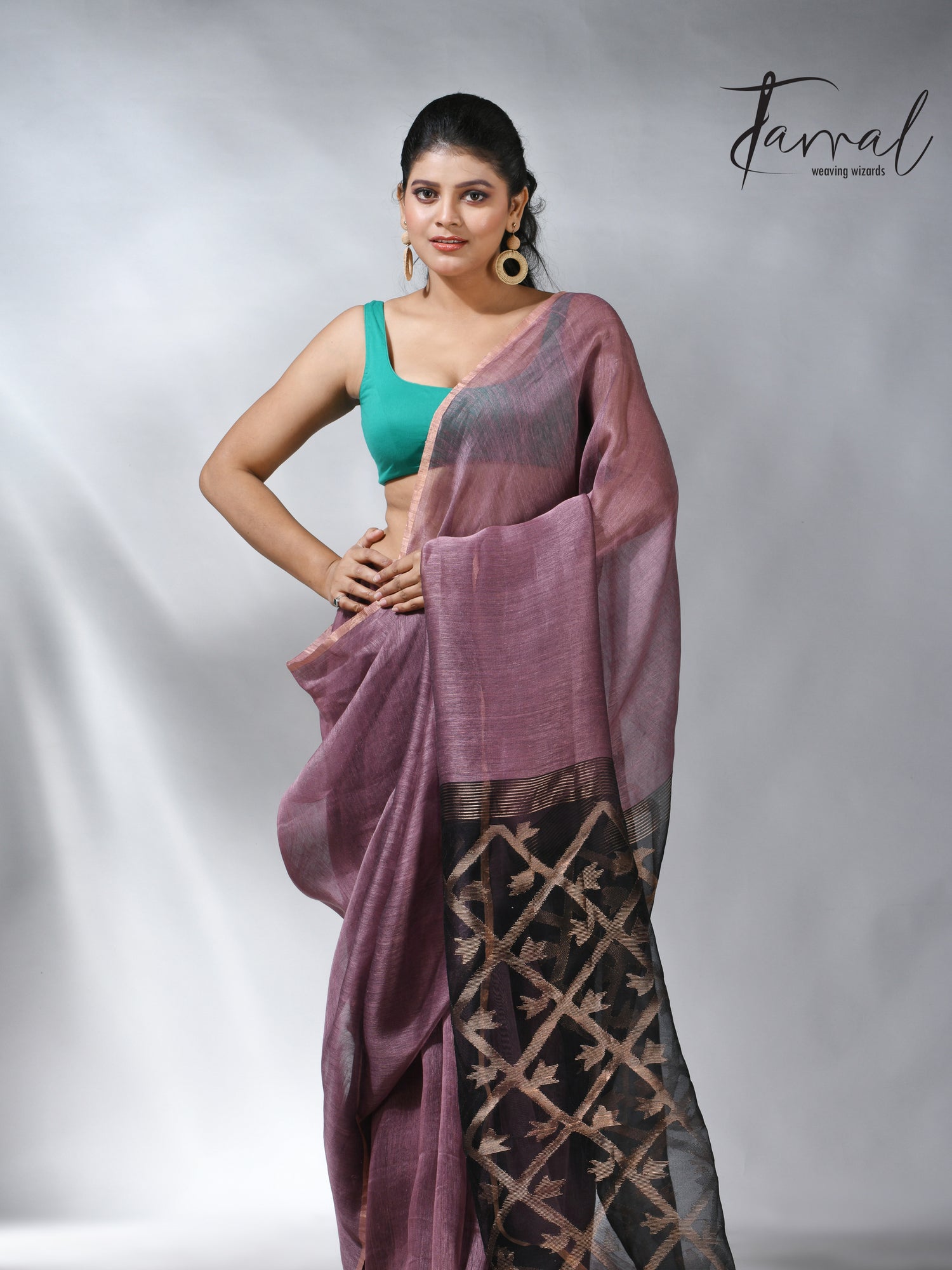 jamdani saree, jamdani, handloom, handwoven, saree, silk, dhakai, weaving, kolkatasaree, tamalboutique
