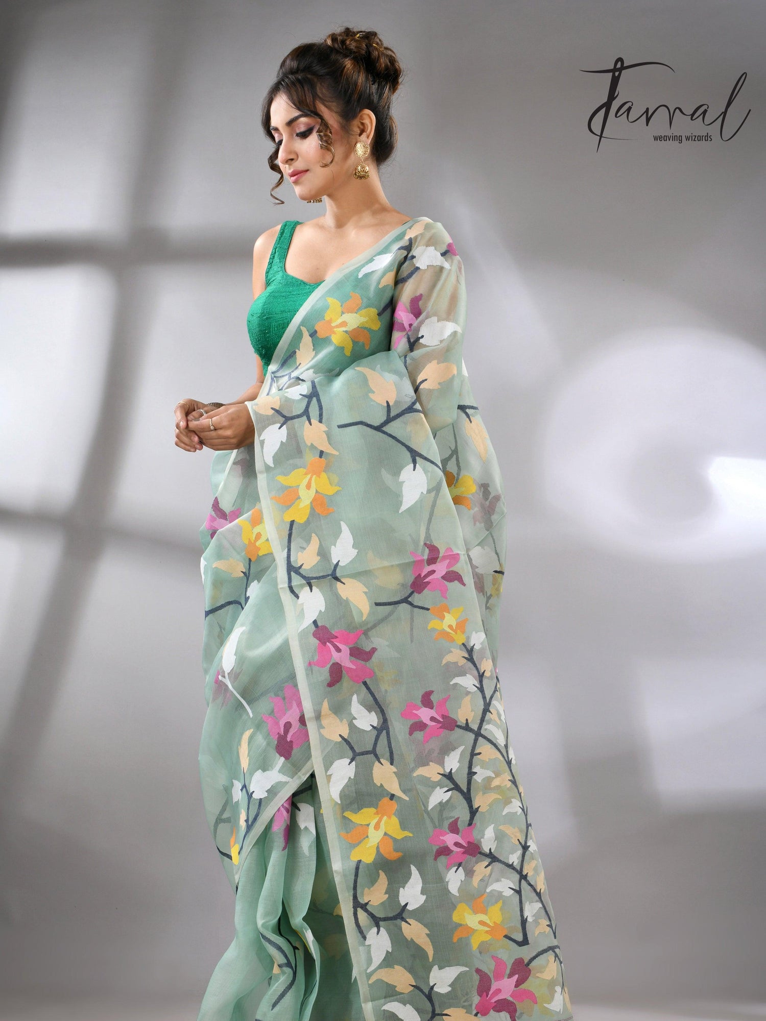 Mint Green_Jamdani_Saree_with_Multicolor_Right