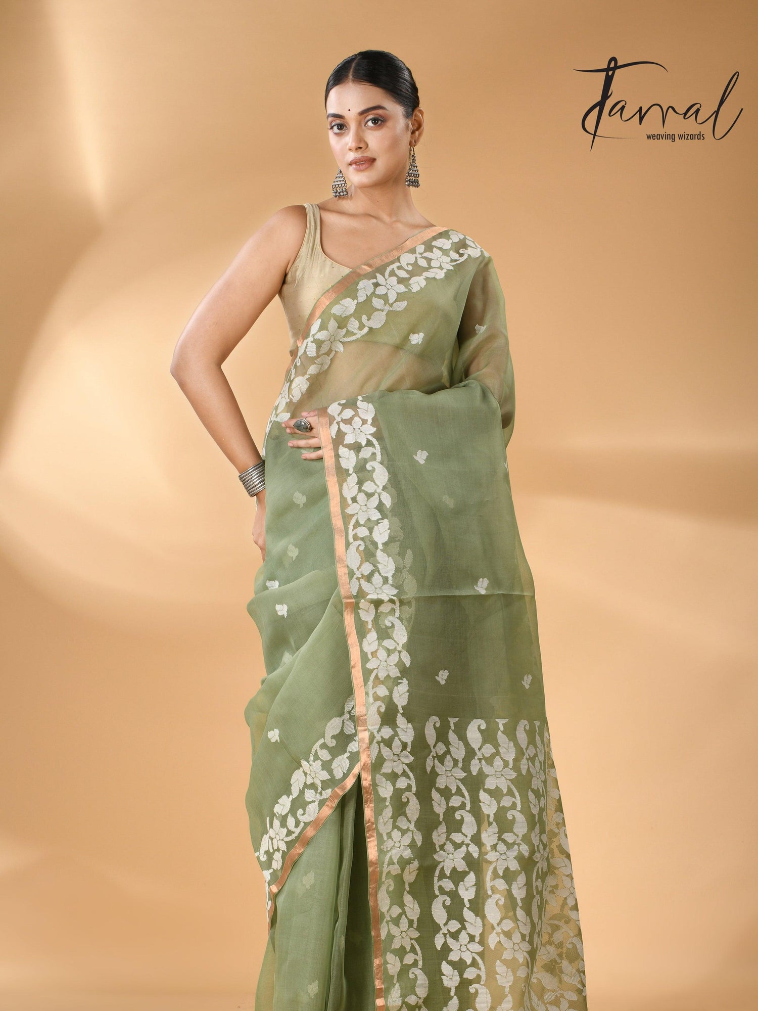 Moss Green Muslin Silk Handwoven Needle Work Jamdani Saree full3