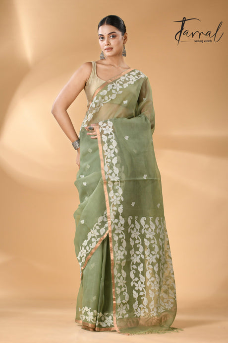 Moss Green Muslin Silk Handwoven Needle Work Jamdani Saree full3