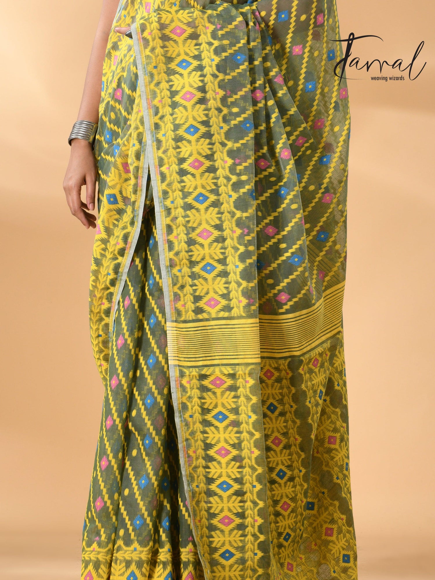 jamdani saree, jamdani, handloom, handwoven, saree, silk, dhakai, weaving, kolkatasaree, tamalboutique