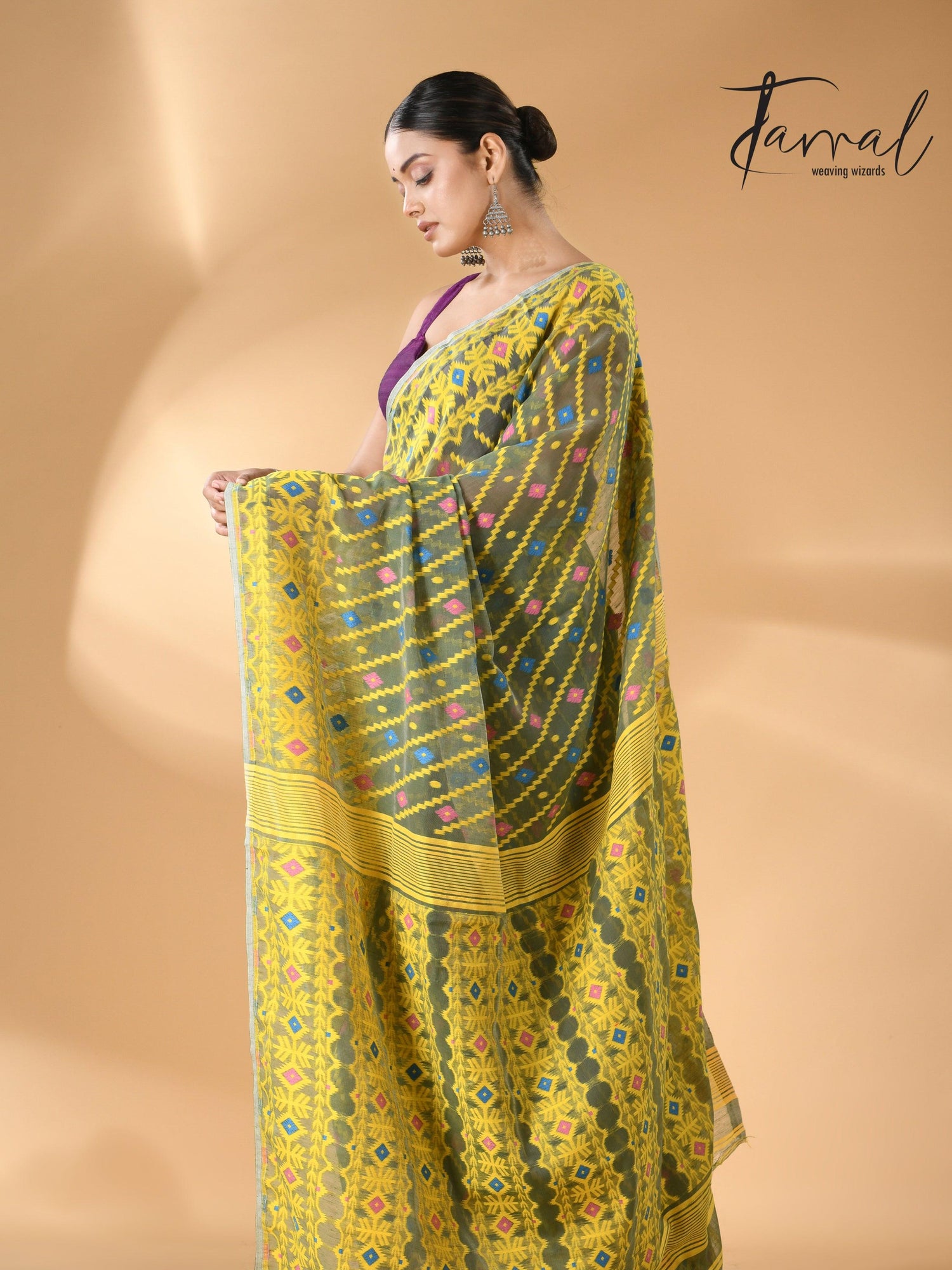 jamdani saree, jamdani, handloom, handwoven, saree, silk, dhakai, weaving, kolkatasaree, tamalboutique