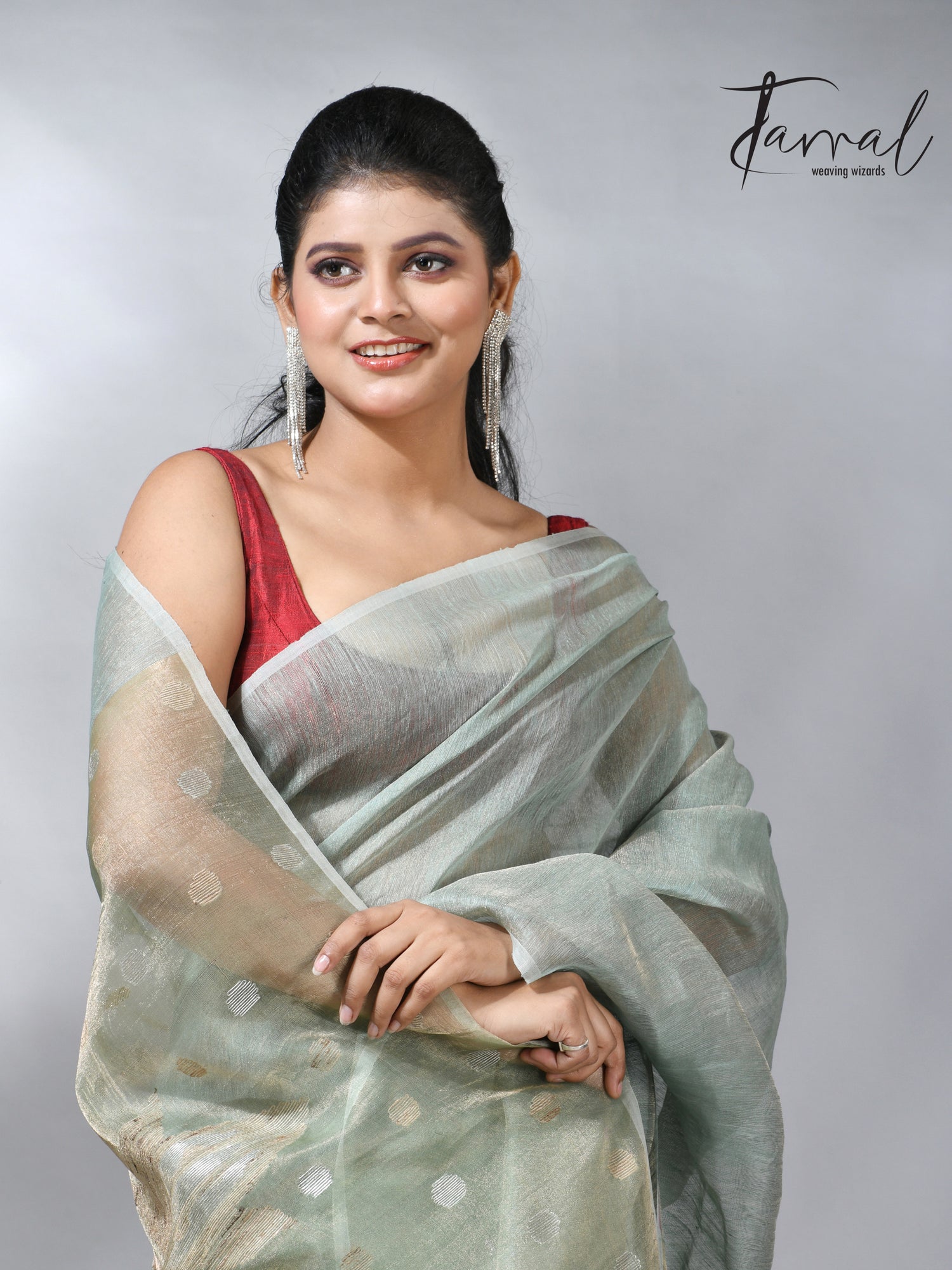 jamdani saree, jamdani, handloom, handwoven, saree, silk, dhakai, weaving, kolkatasaree, tamalboutique