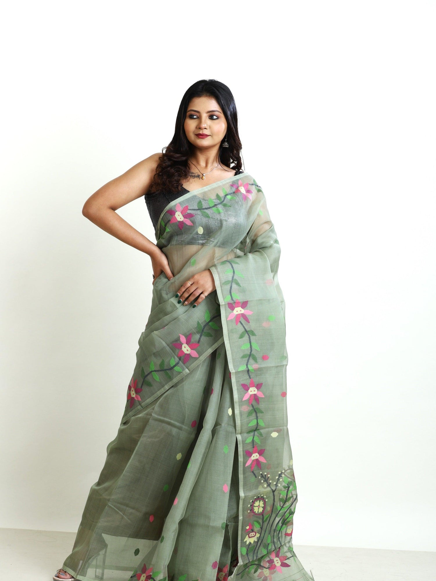 Moss green floral lata handwoven muslin silk jamdani saree - Tamal Boutique