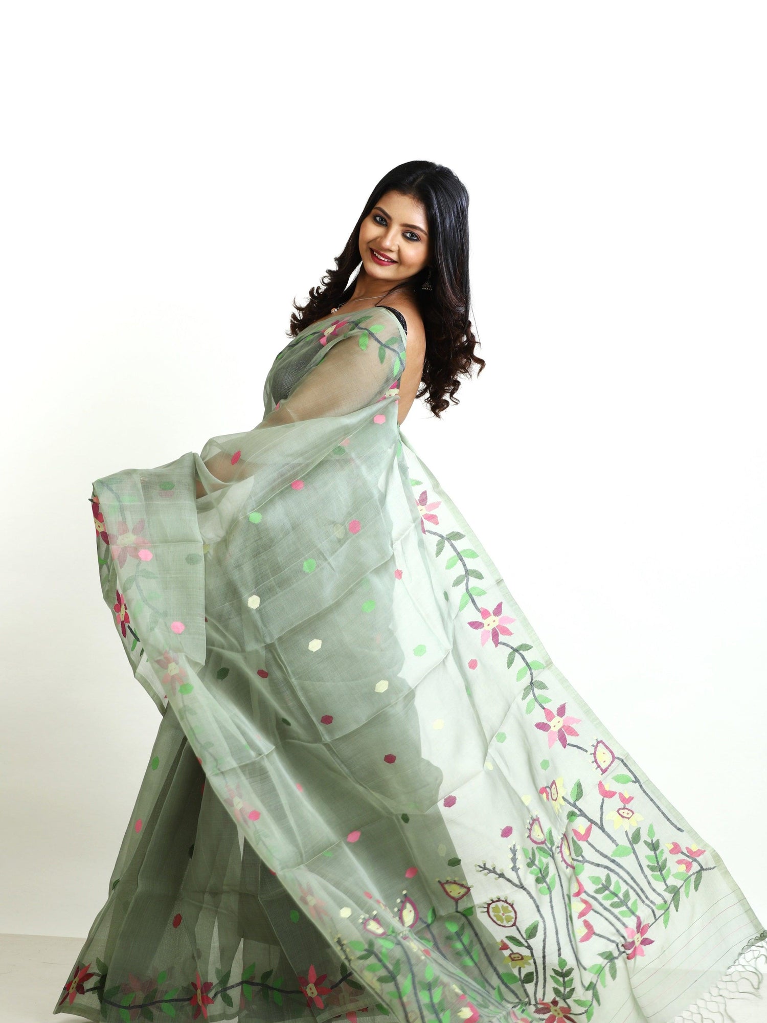 Moss green floral lata handwoven muslin silk jamdani saree - Tamal Boutique
