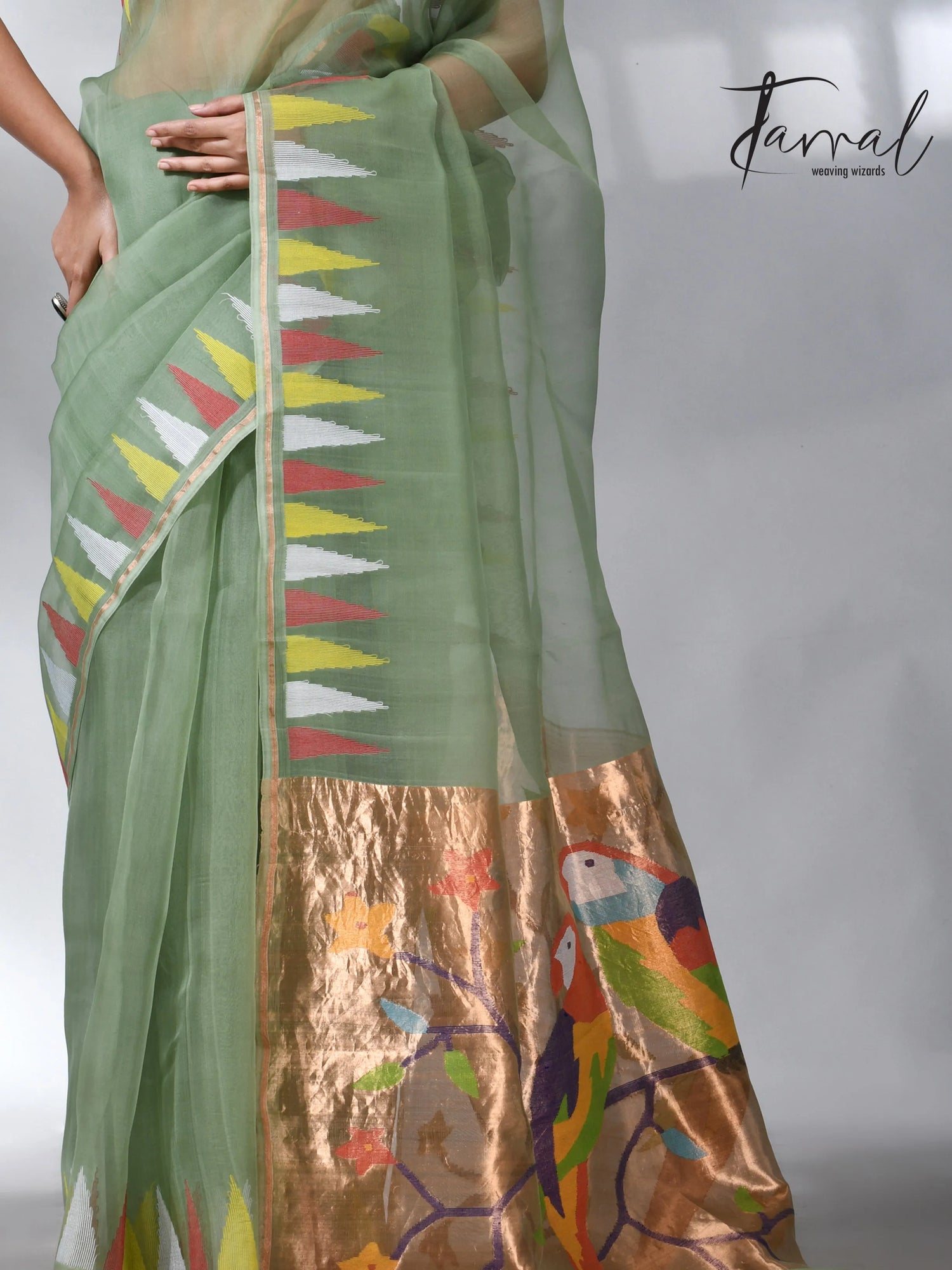 Moss_green_paithani_pure_muslin_silk_handwoven_jamdani_saree