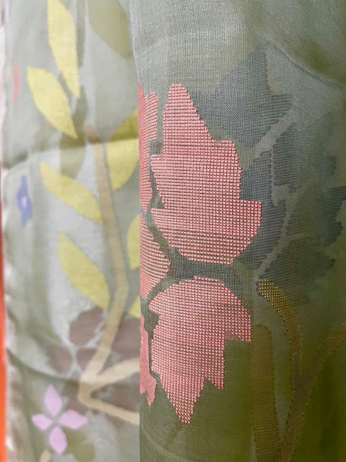 Moss green with allover floral handwoven muslin silk jamdani saree - Tamal Boutique