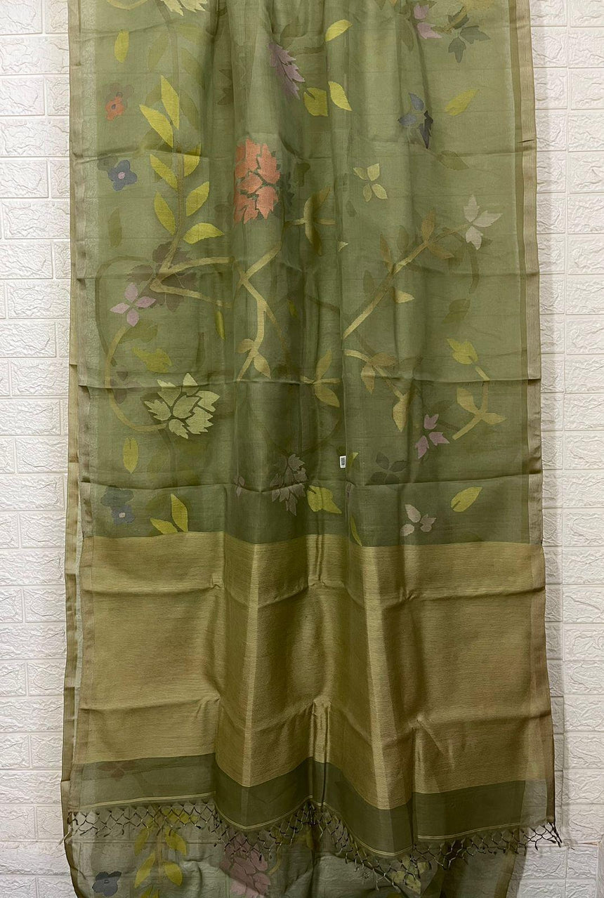 Moss green with allover floral handwoven muslin silk jamdani saree - Tamal Boutique