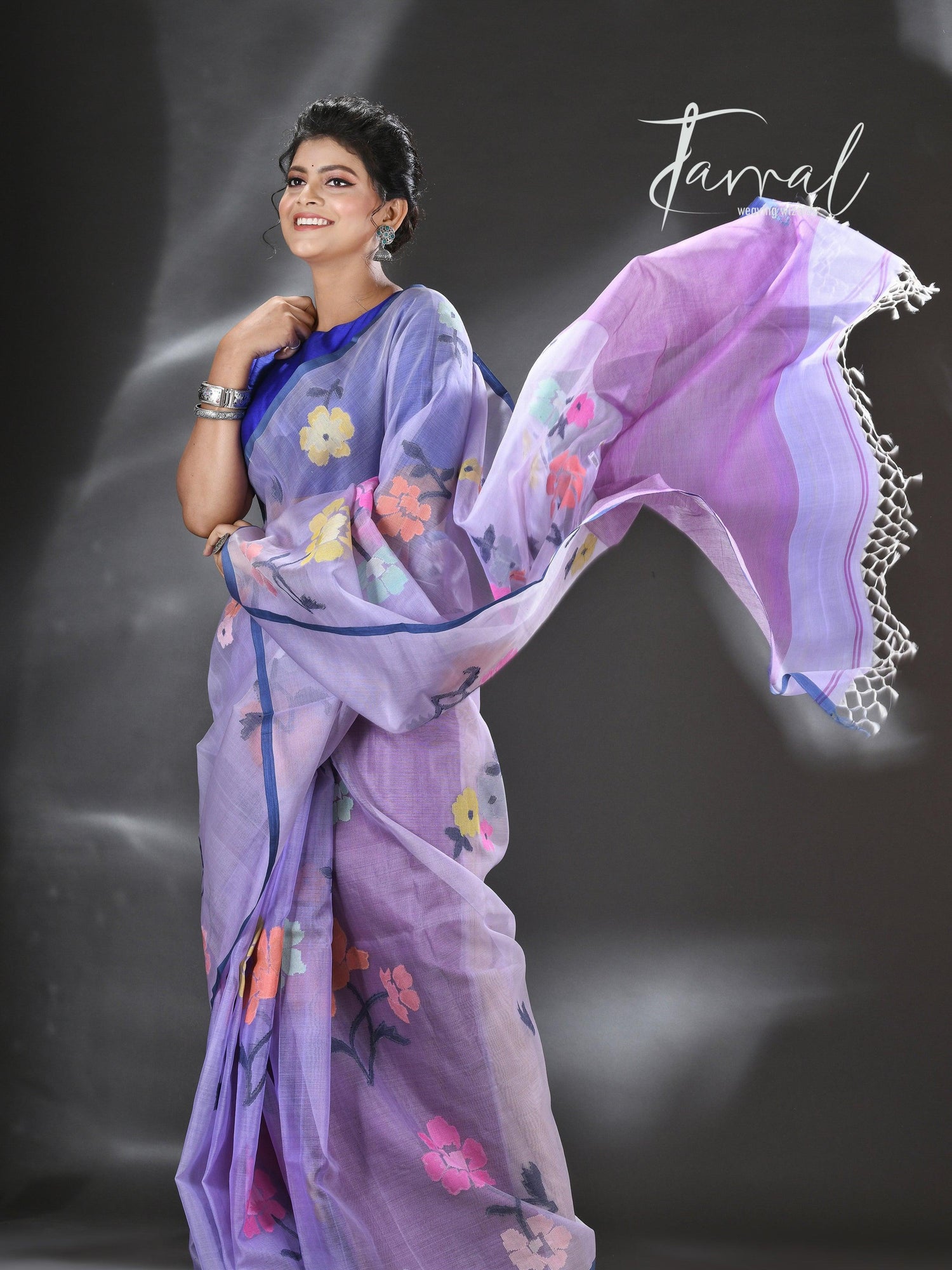 Neelambari Pushpa muslin silk handwoven jamdani saree full