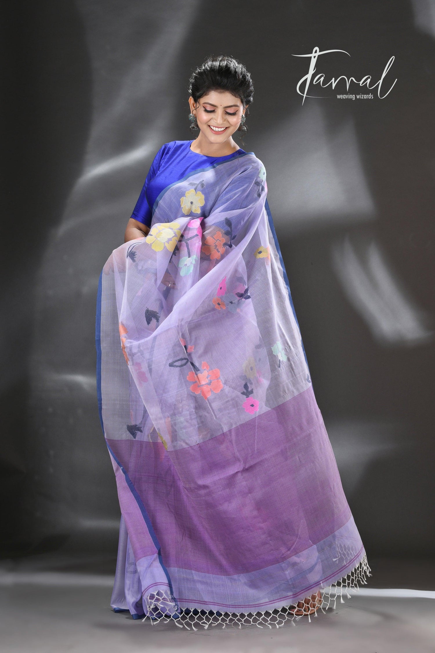 Neelambari Pushpa muslin silk handwoven jamdani saree left