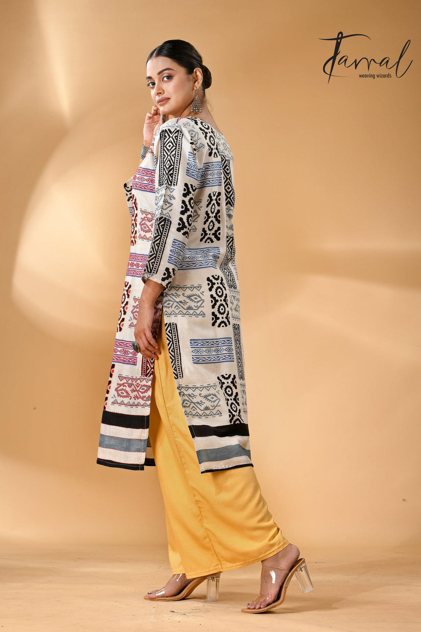 Off-White Pure Silk Kurti Handwoven Batik with Kantha stitch work back1
