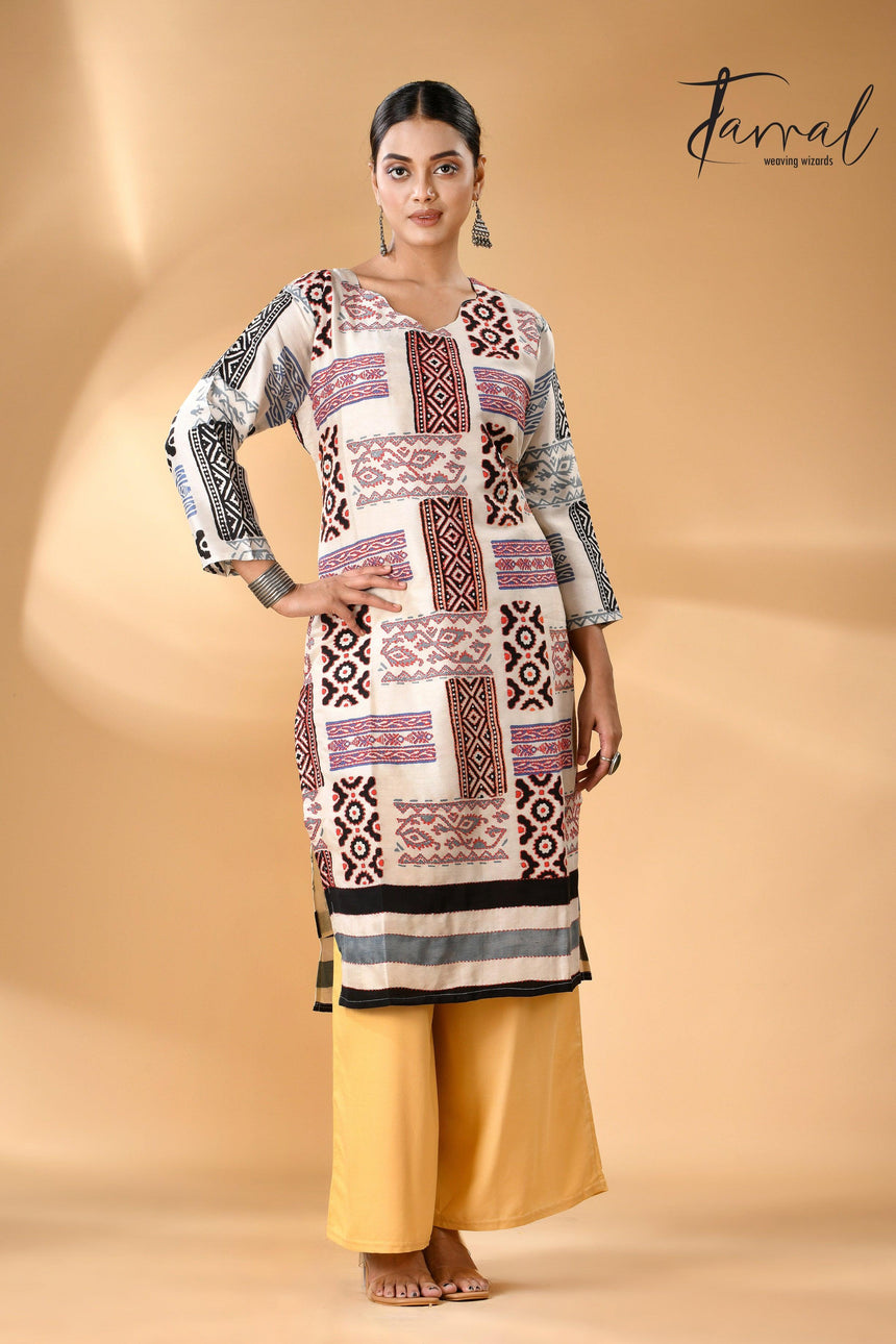 Off-White Pure Silk Kurti Handwoven Batik with Kantha stitch work full2