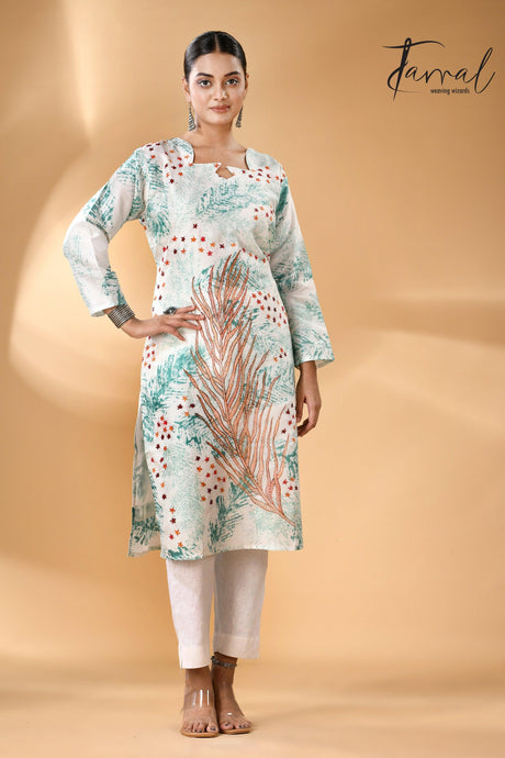 Off-White Silk Kurti Handcrafted Batik with Kantha Stitch full4